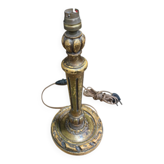 Beautifully patinated golden wooden lamp base from around 1960.