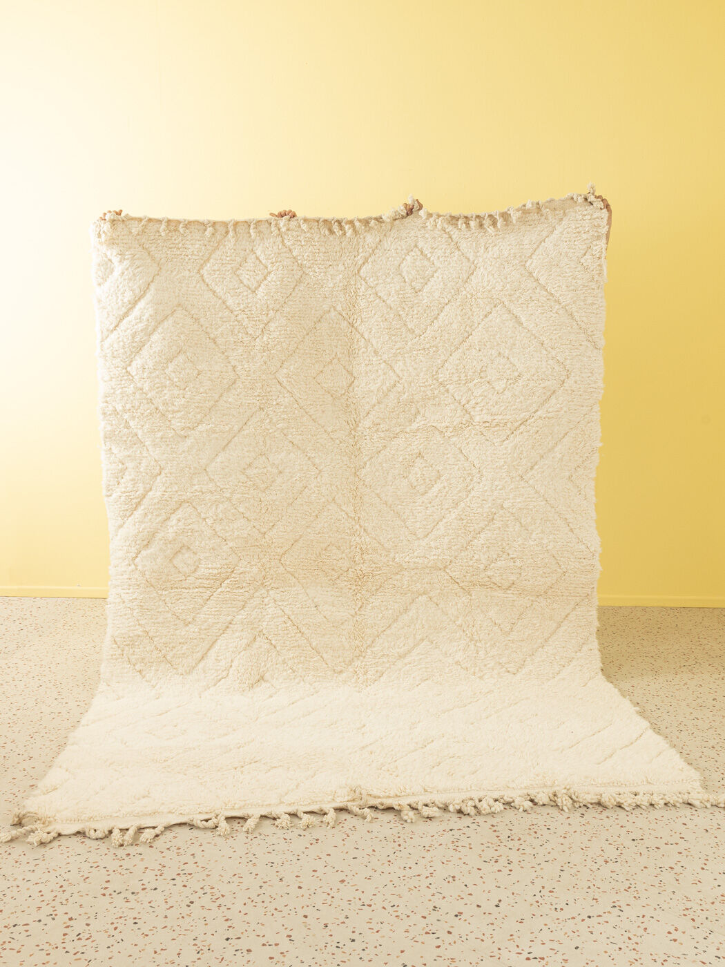 White diamond, berber rug, 200 x 290