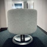 Swivel design armchair from the 50s completely reupholstered