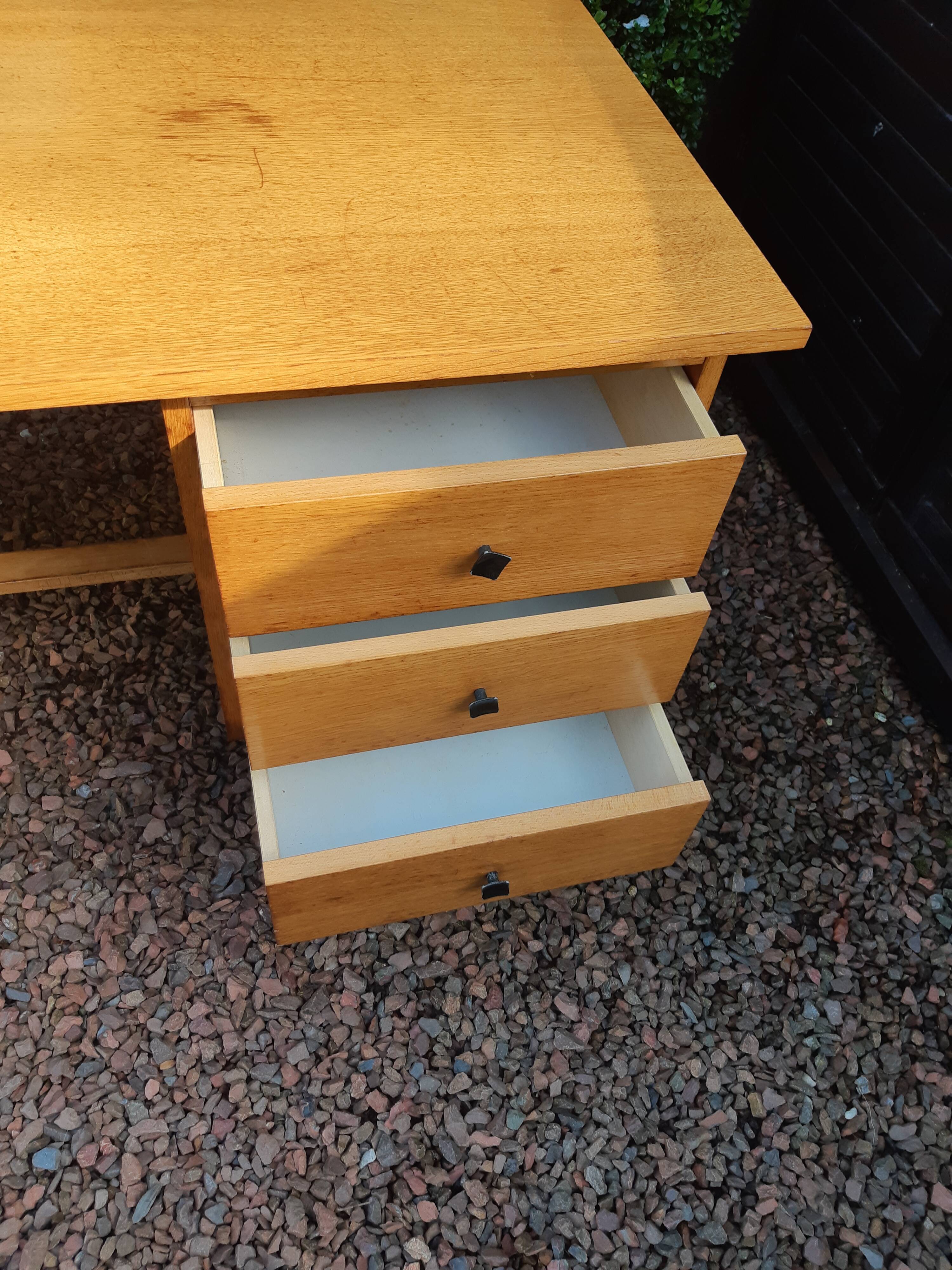 Bureau vintage