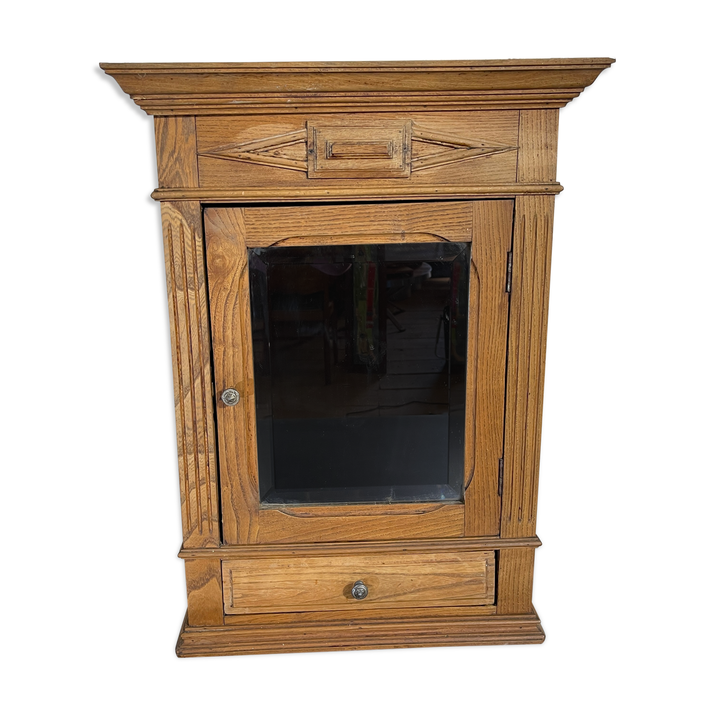 Medicine cabinet