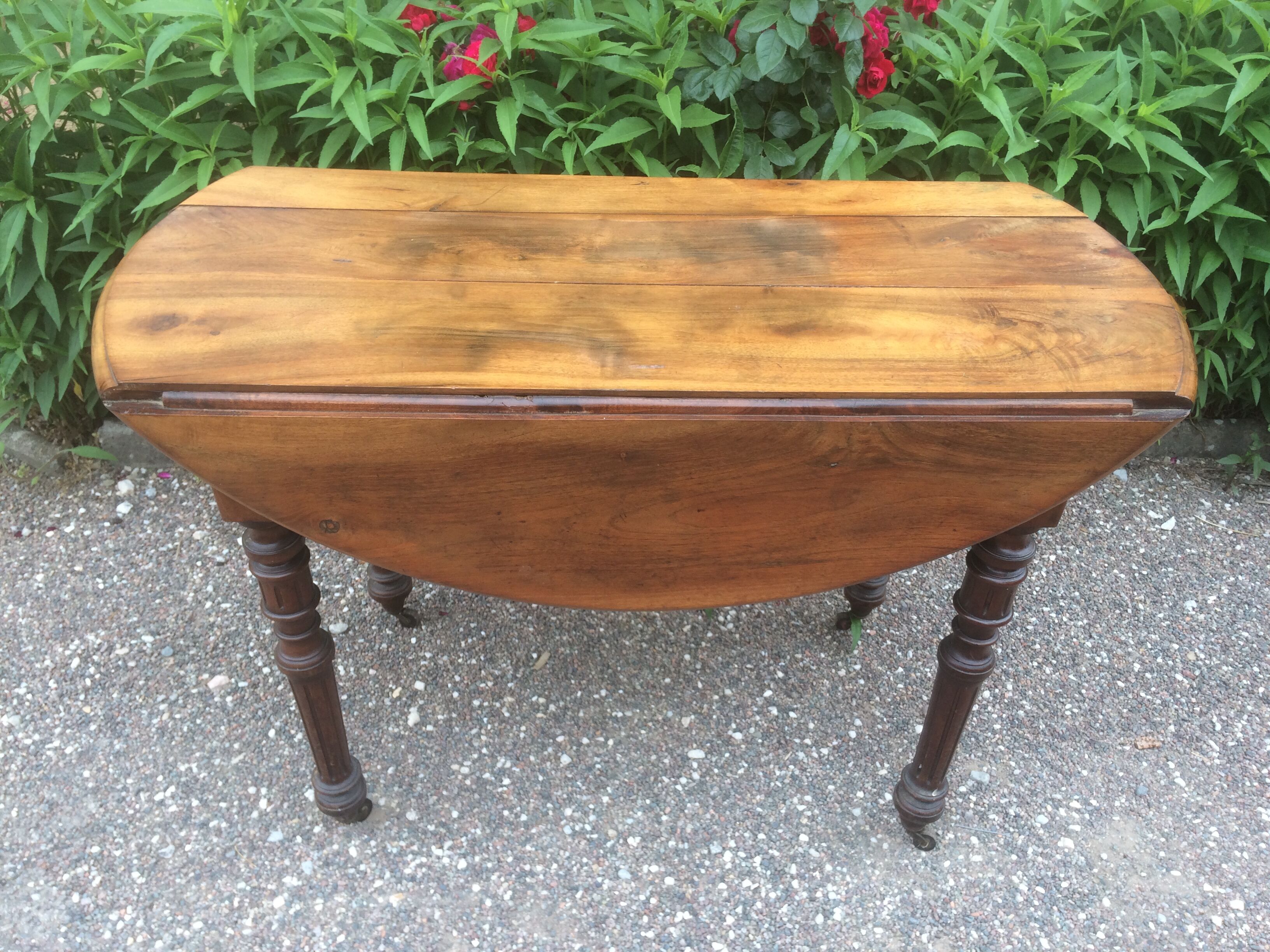 19th shuttered table