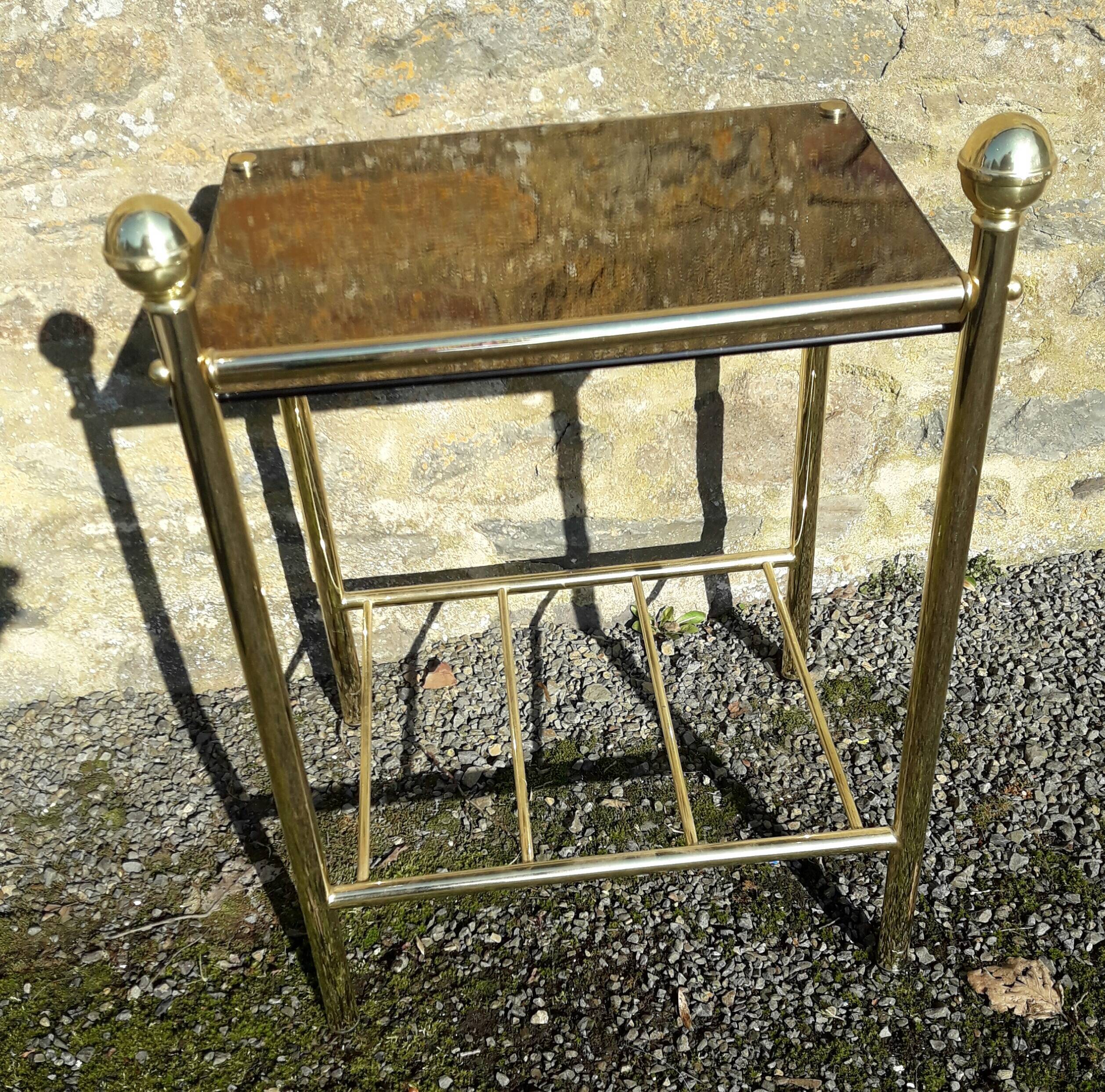 Bedside table or end table in mirrored glass and gold metal