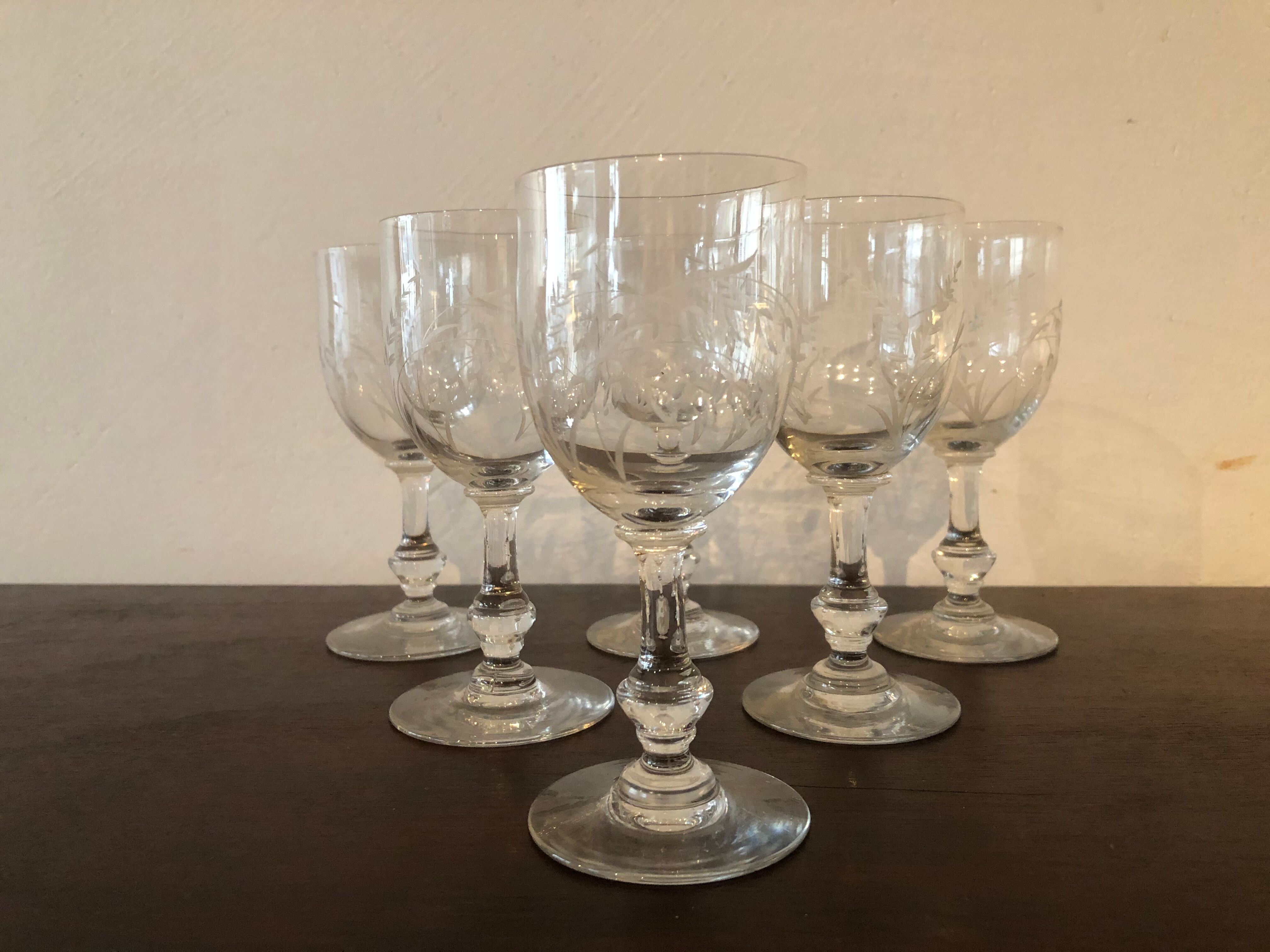 Carafe Baccarat and six matching glasses