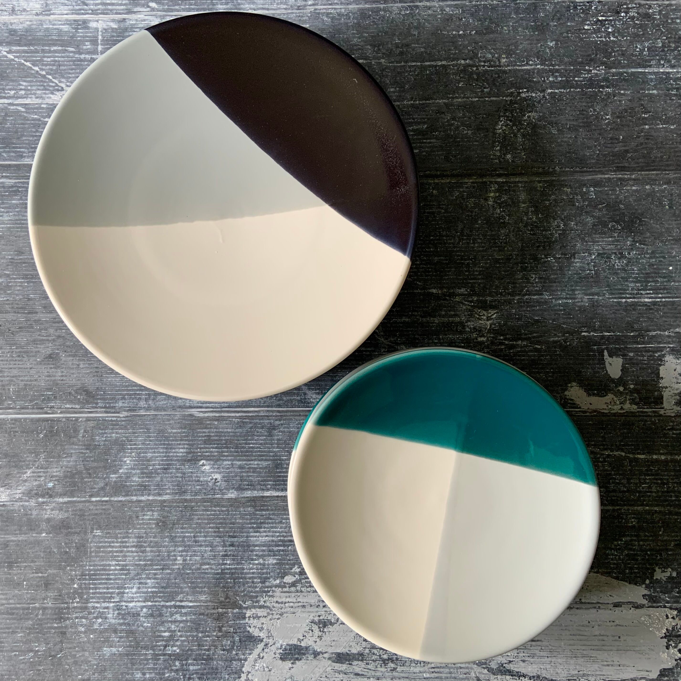 Lot Jars Tourron Plates