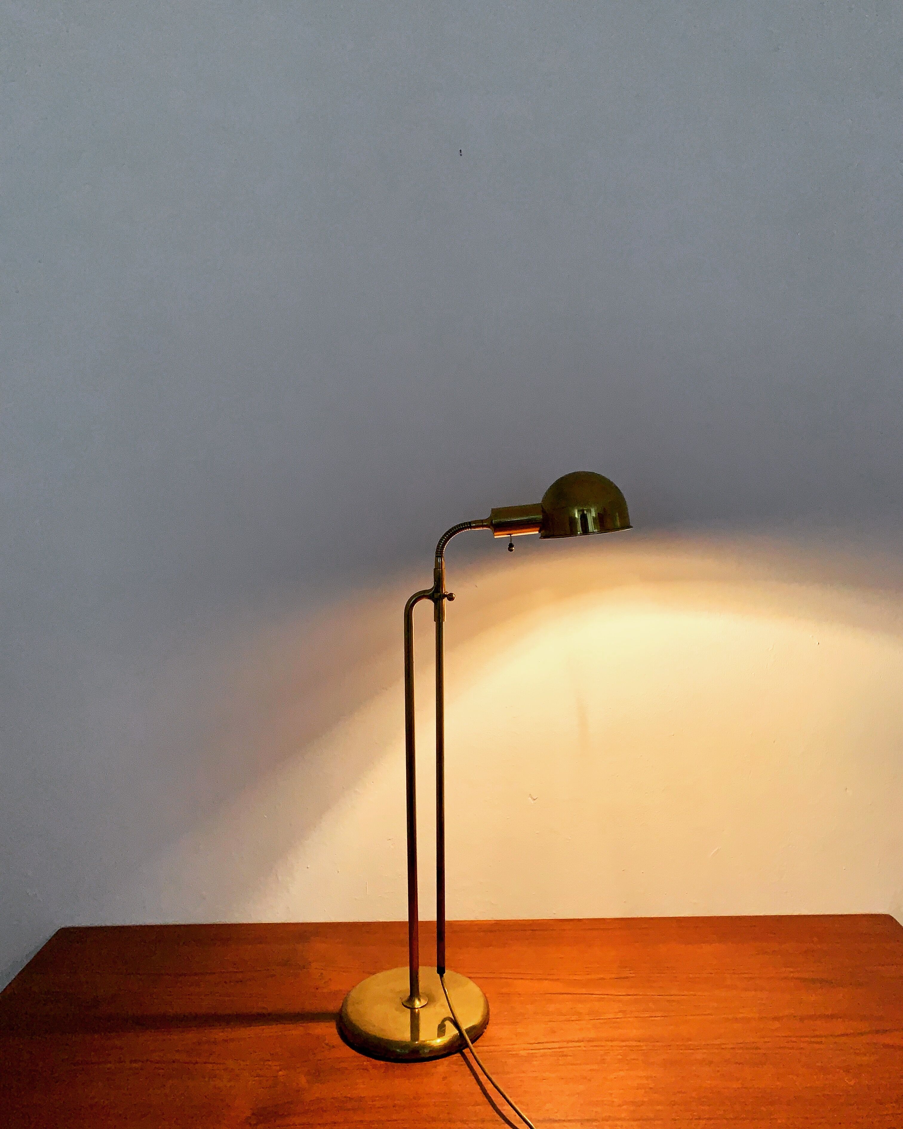 1970s adjustable BOLA brass floor or table lamp by Florian Schulz