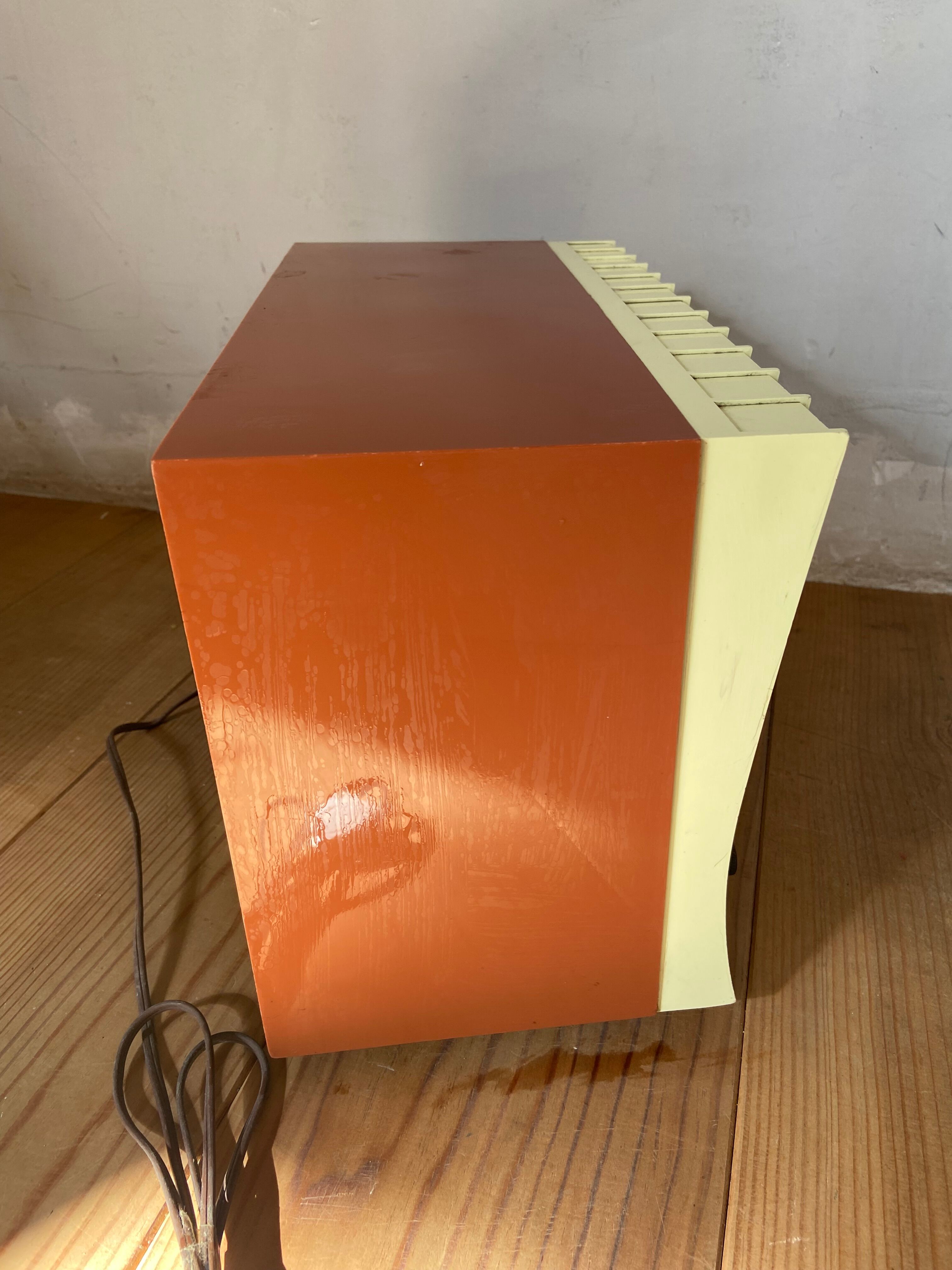 Vintage radio set Ducretet Thomson 50s