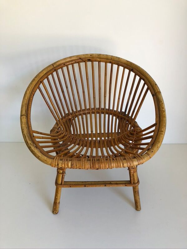 Bureau enfant en rotin avec son fauteuil