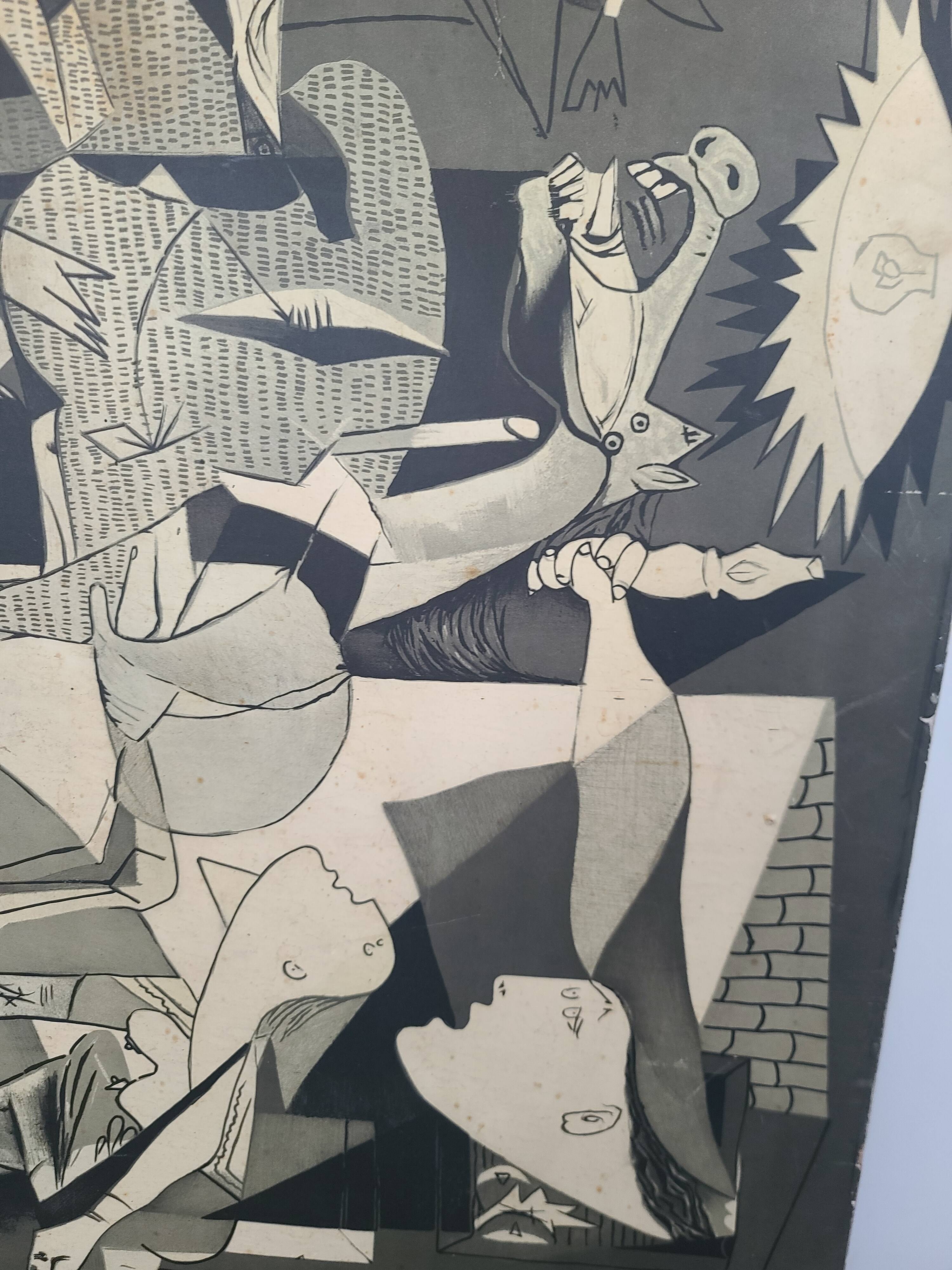 Unique Vertical Reproduction - Picasso's GUERNICA