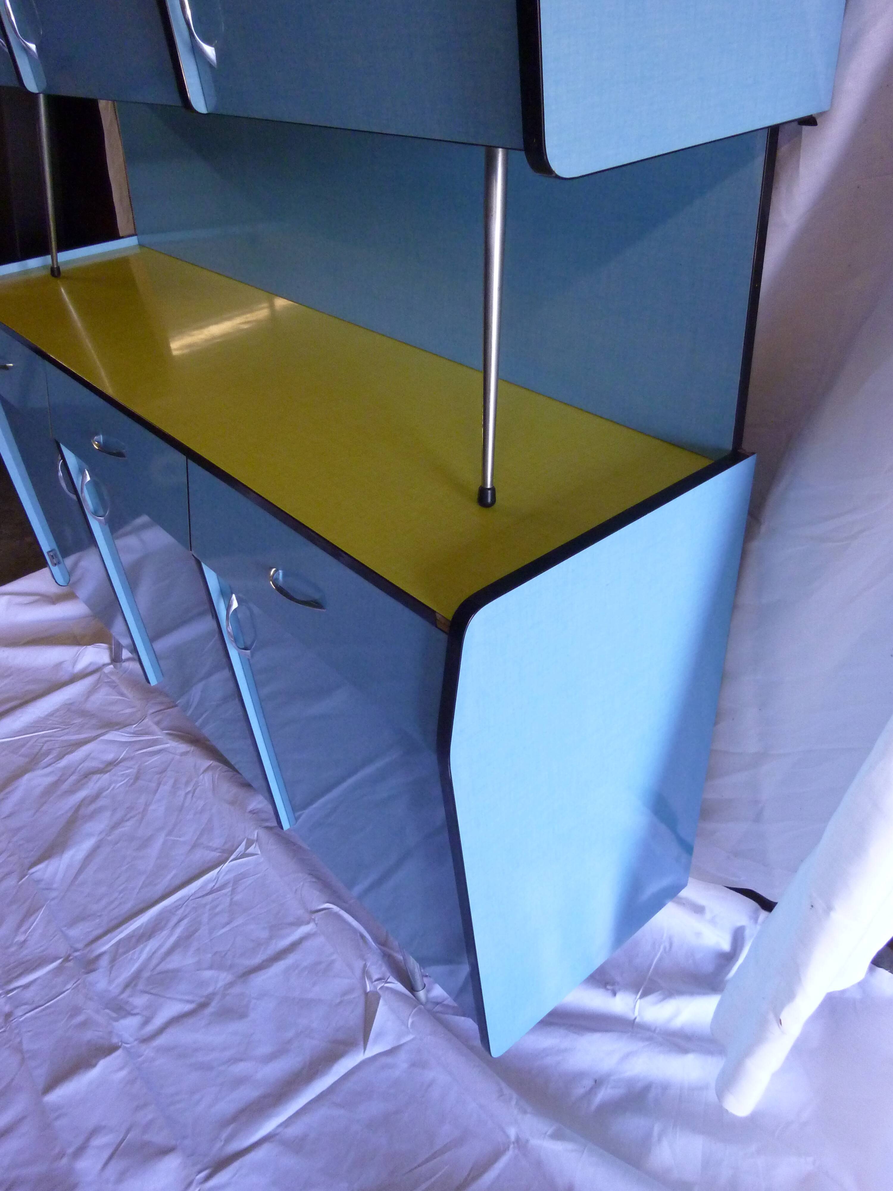 Buffet in blue and yellow formica