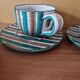 Robert Picault (1919-2000) - Série de 4 tasses et 4 sous tasses en faience