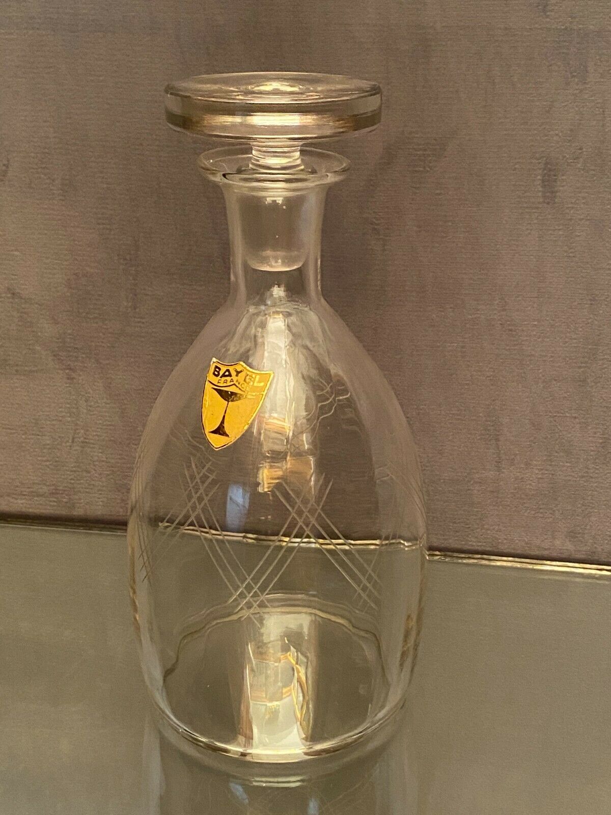 Mid-XXth carafe in cut glass signed Bayel new condition