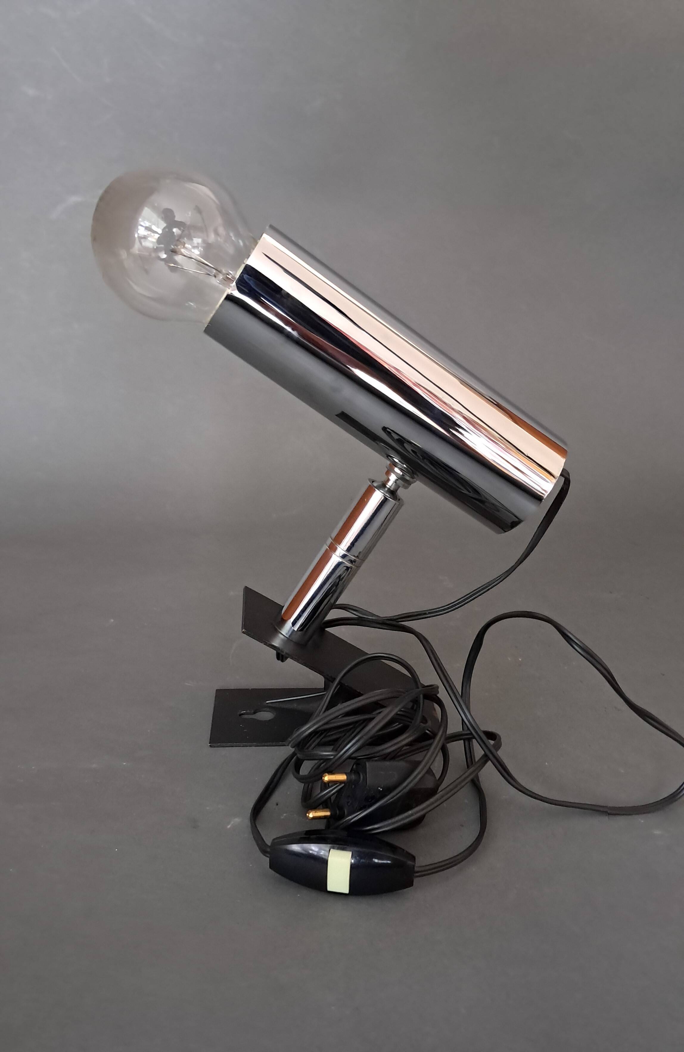Modernist chrome adjustable clamp spotlight 1960/70.