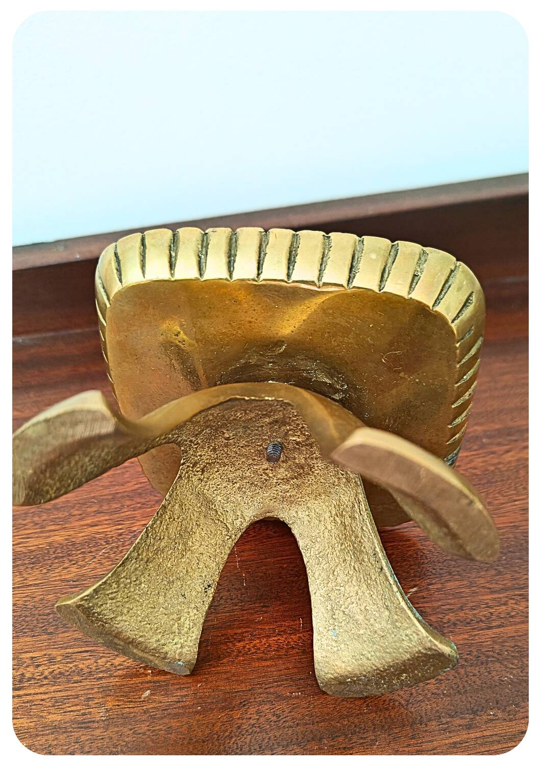 Bougeoir brutaliste en laiton