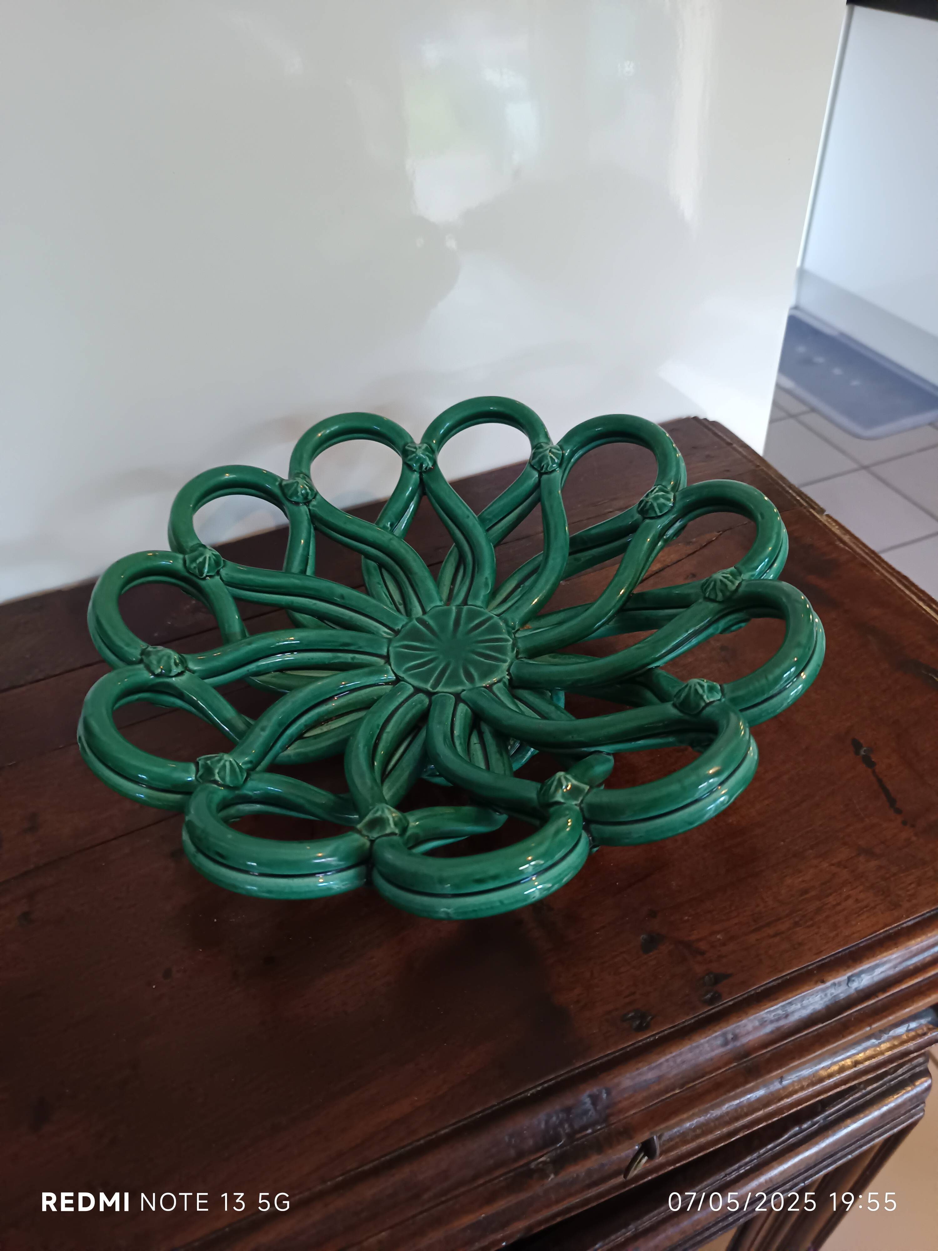 Vallauris woven ceramic fruit bowl