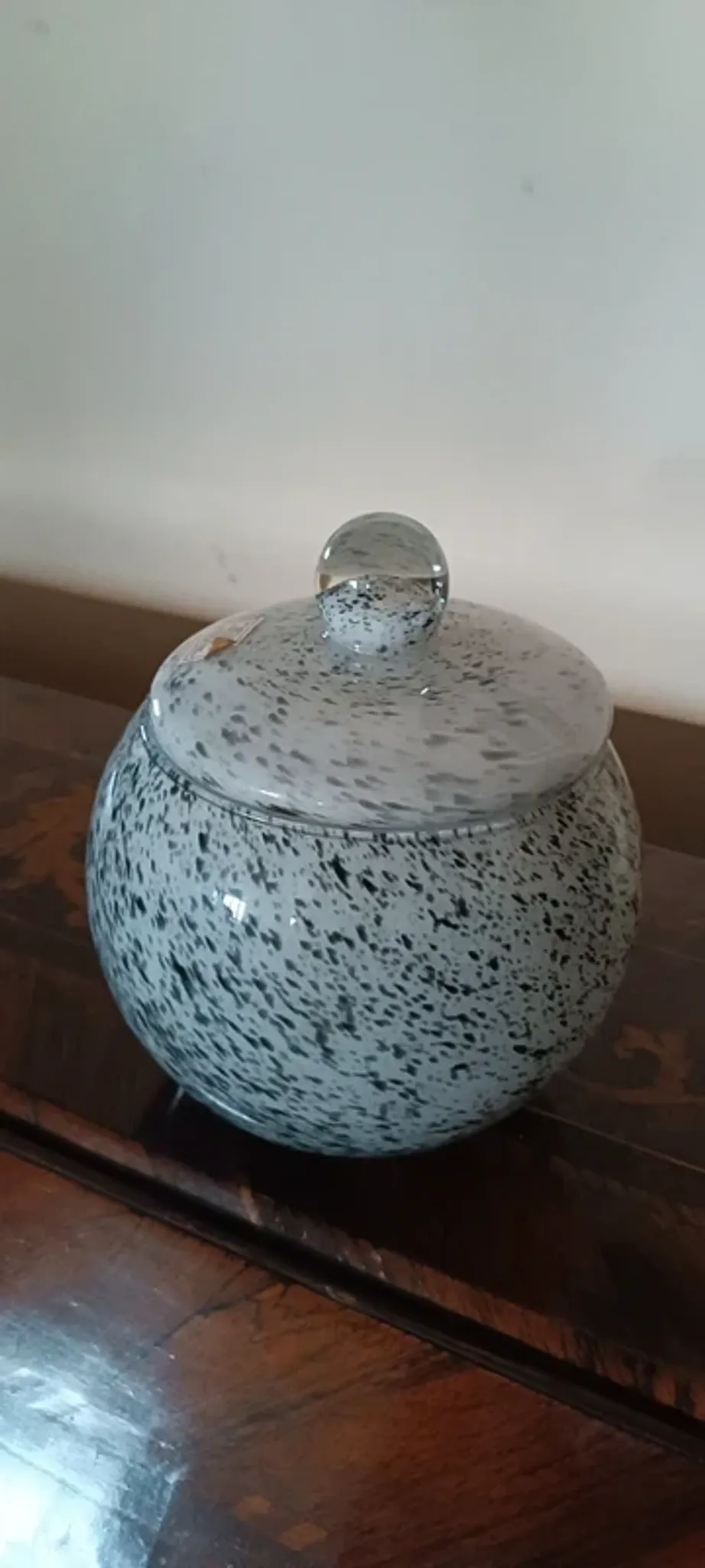 Handmade glass vase from the 1950s, height 27 cm