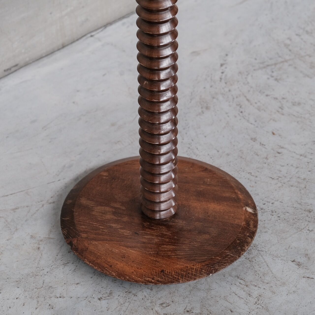 Turned mid-century wooden side table