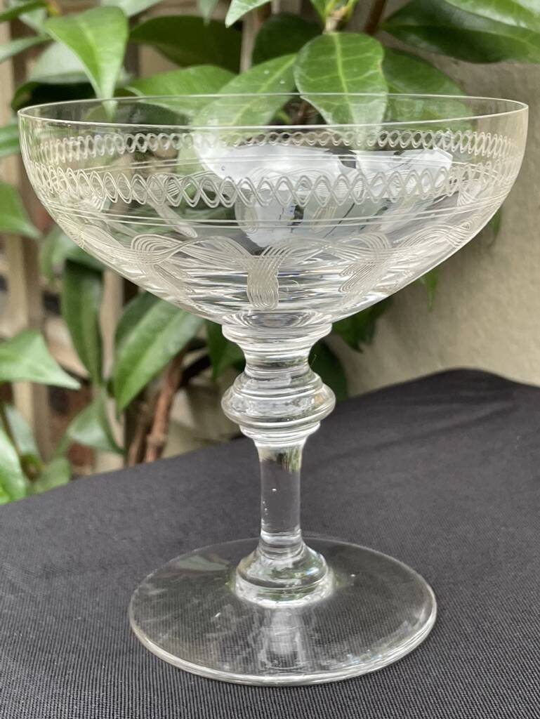 6 guilloché crystal champagne glasses – Art Nouveau