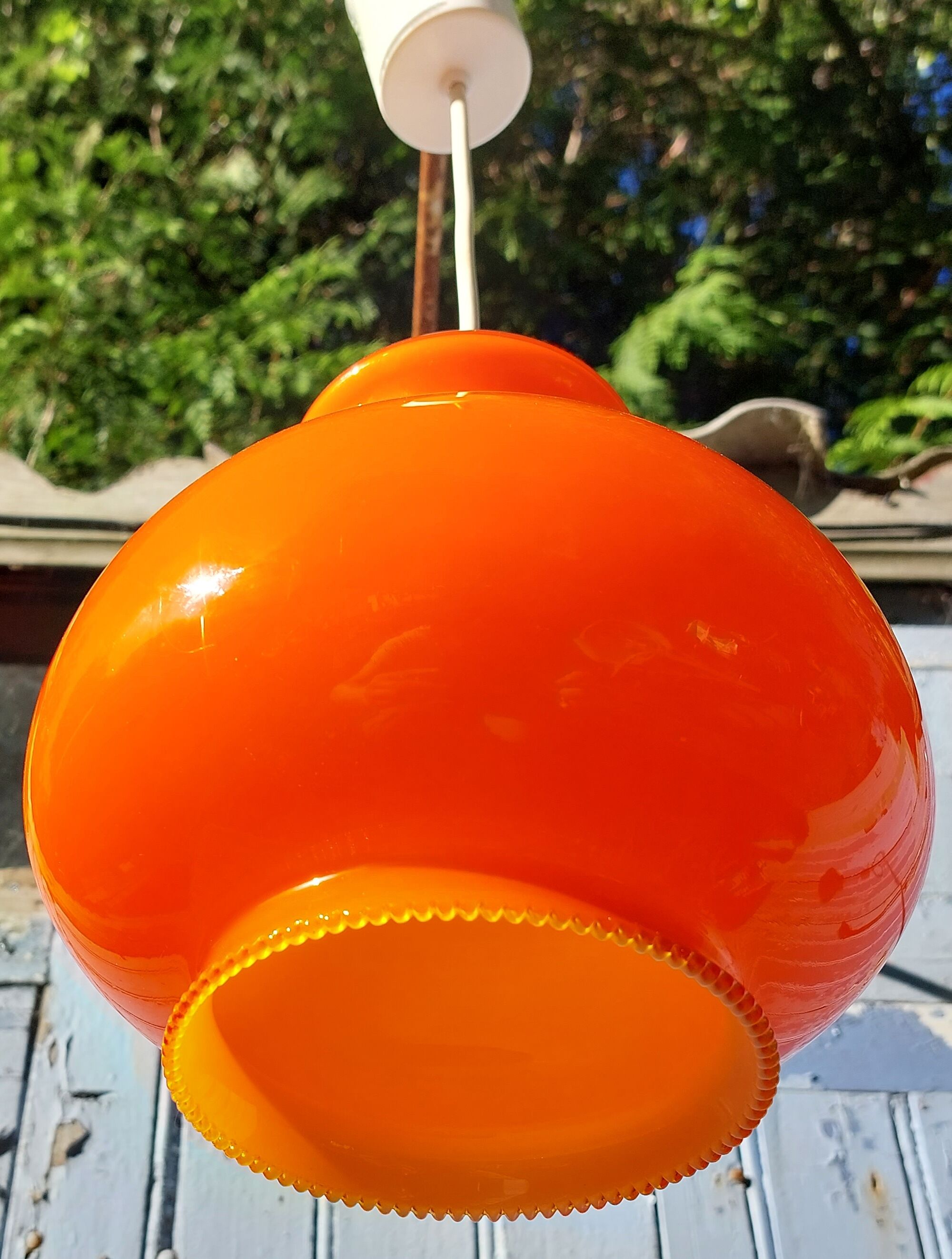 Hanging opaline orange