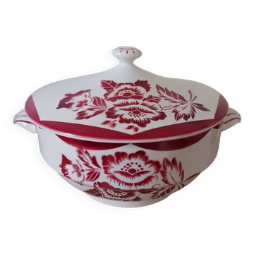 Soup tureen Digoin Sarreguemines, Burgundy model.