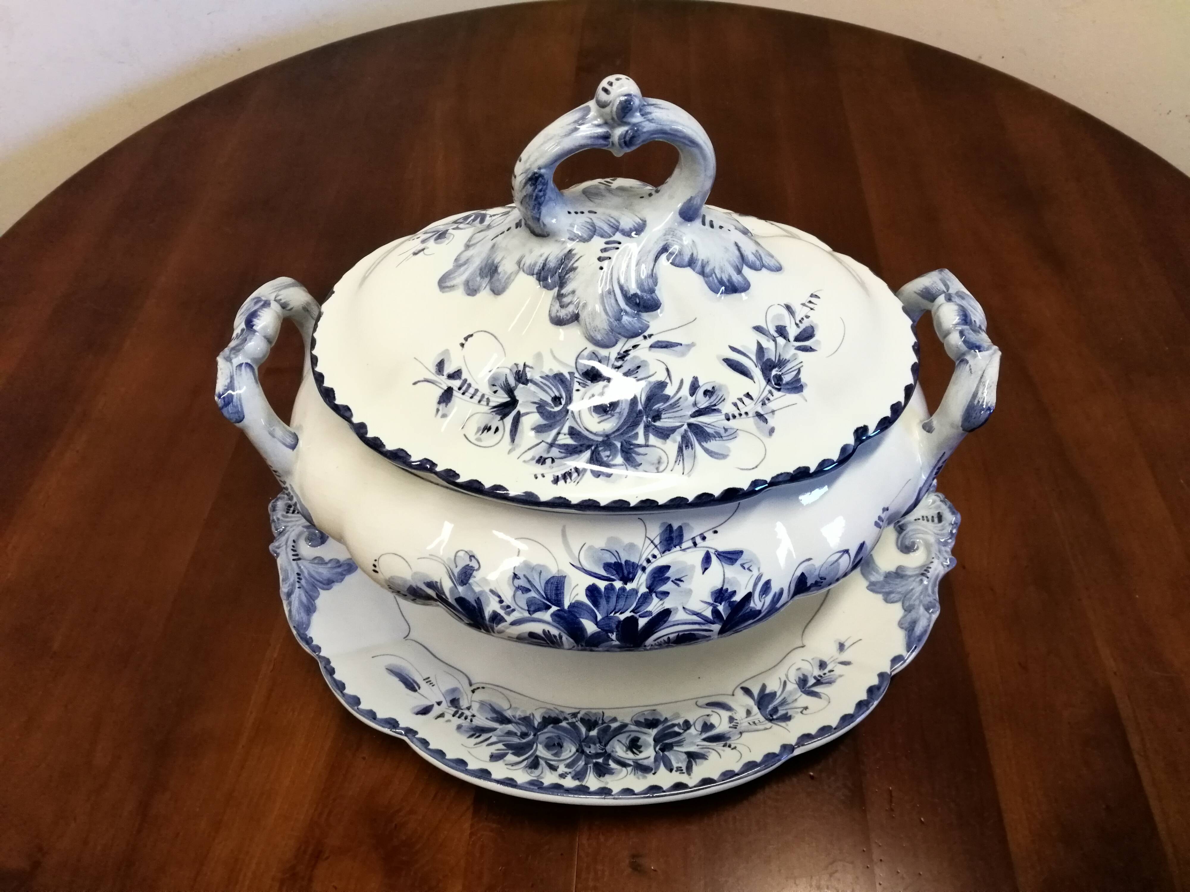 Ghibaudo Brouchier earthenware soup tureen