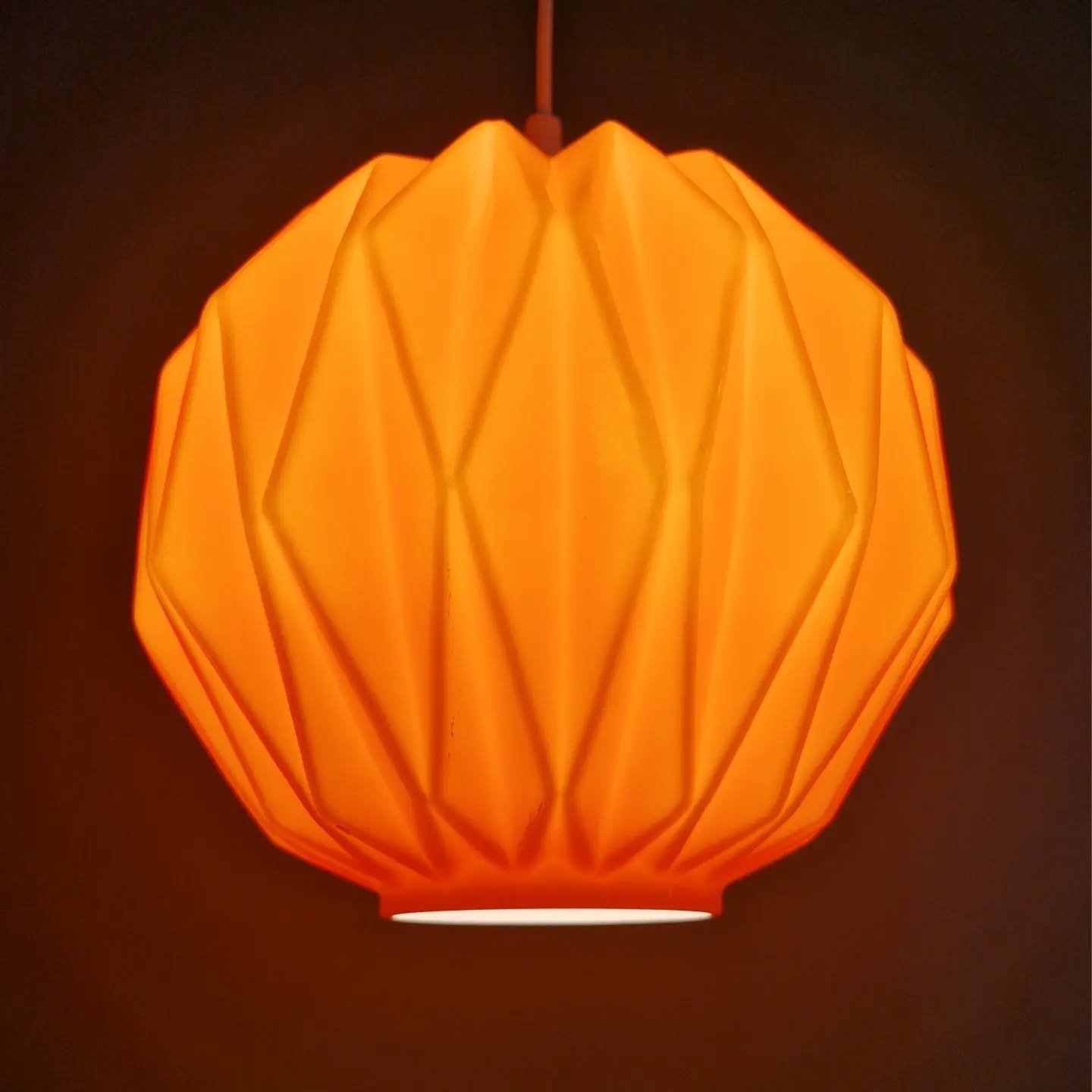 Vintage suspension in orange opaline, 1970