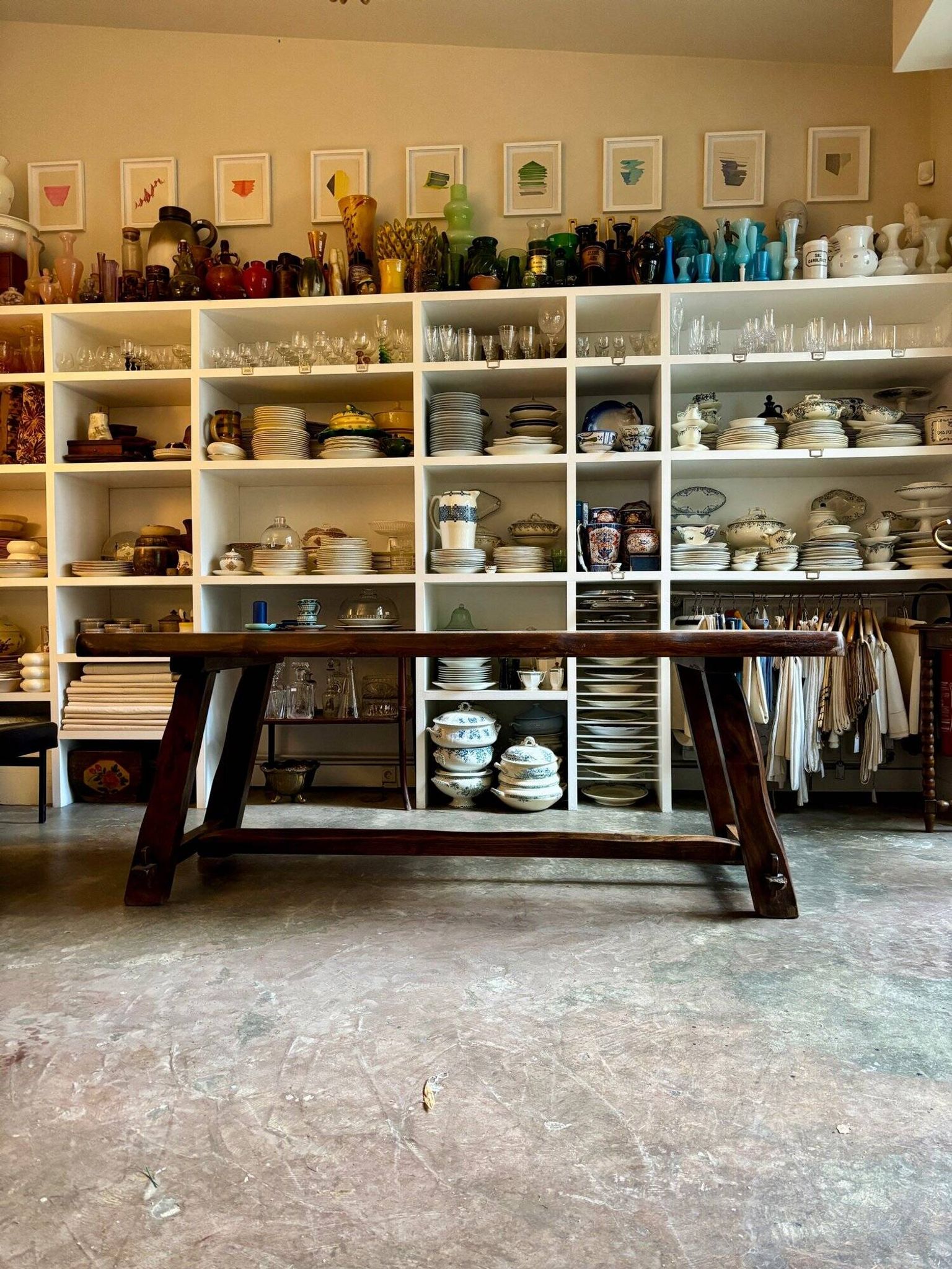 Aranjou dark wood dining table and 2 benches from the 70s/80s ☐ 200 x 89 cm