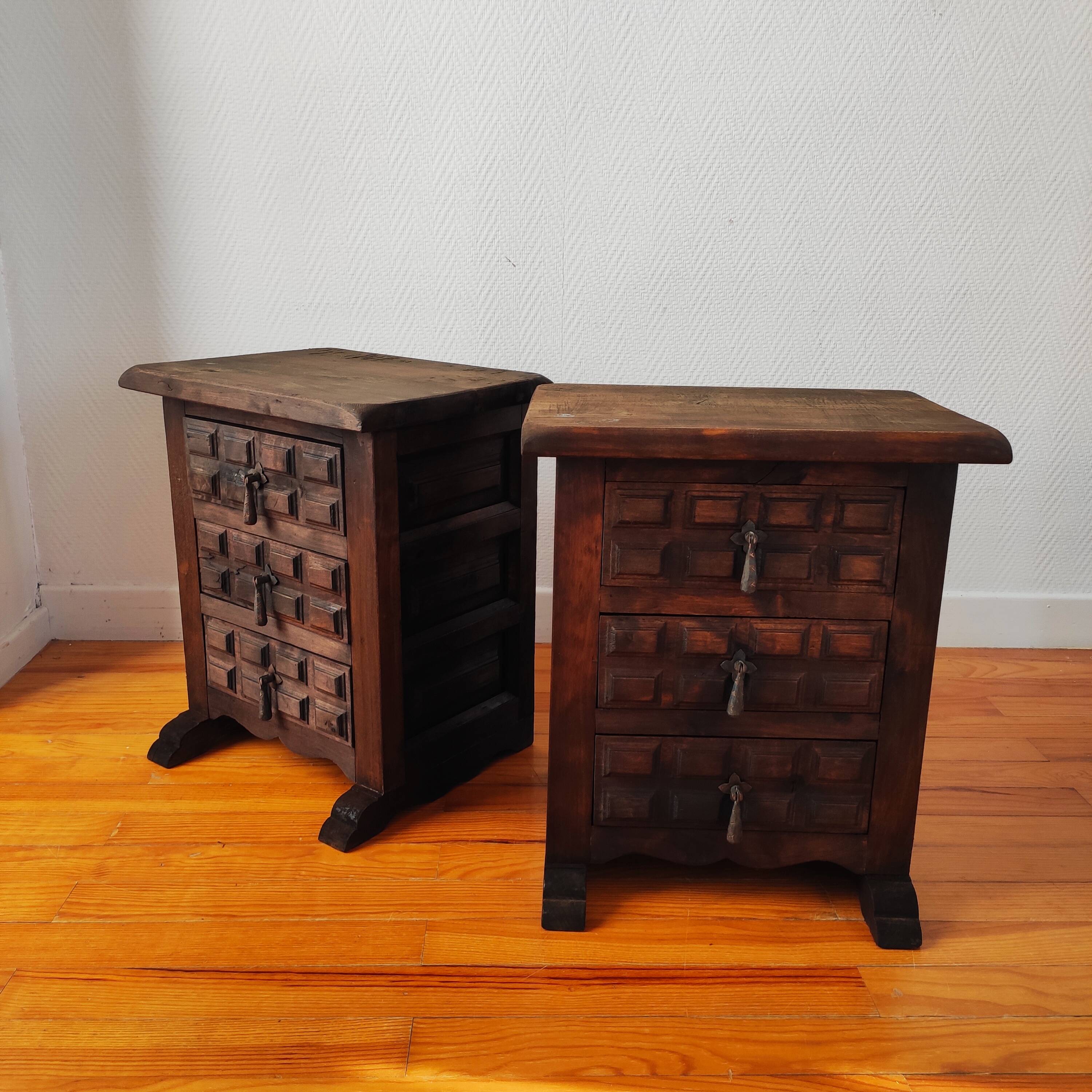 Brutalist pair of bedside tables, 1950.