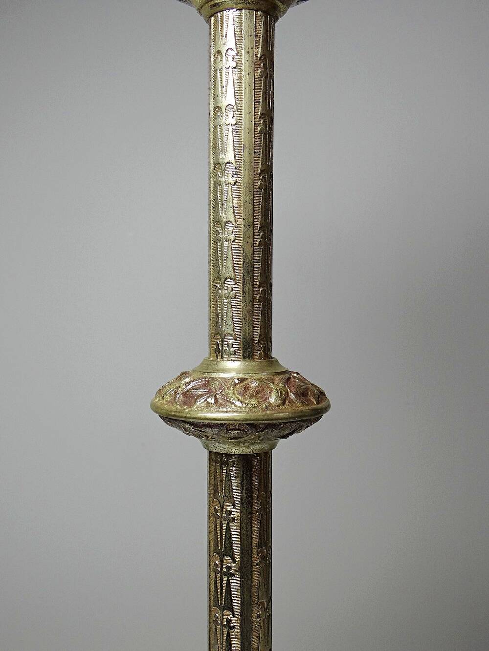 Large pair of antique gilded bronze candlesticks, Gothic style from the 19th century.