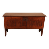 Oak Saber Chest Circa 1600