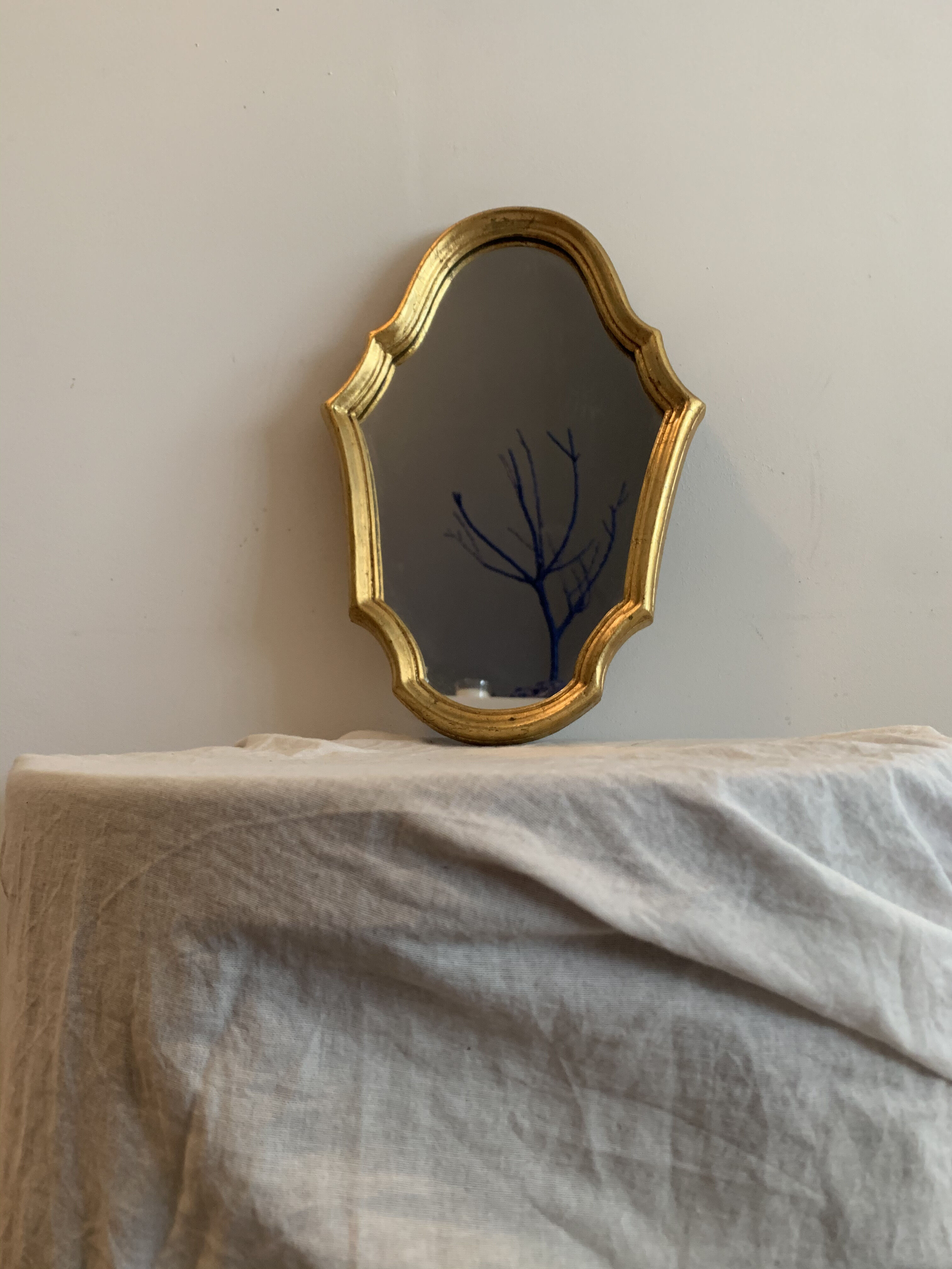 Golden mirror - 33x22cm