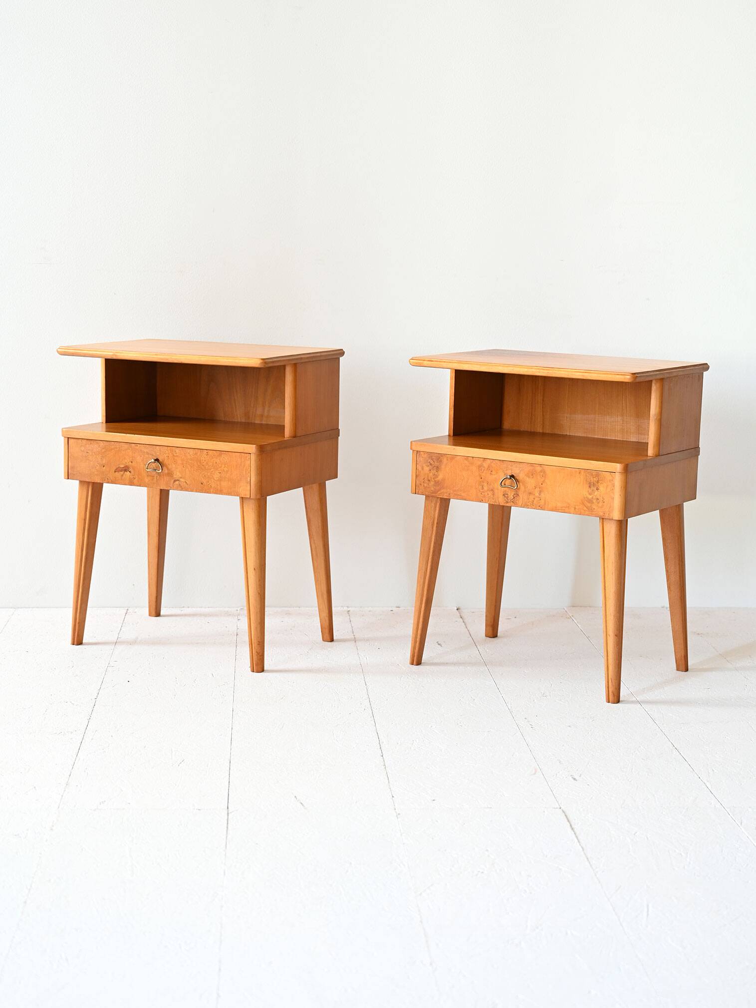 Tables de nuit vintage