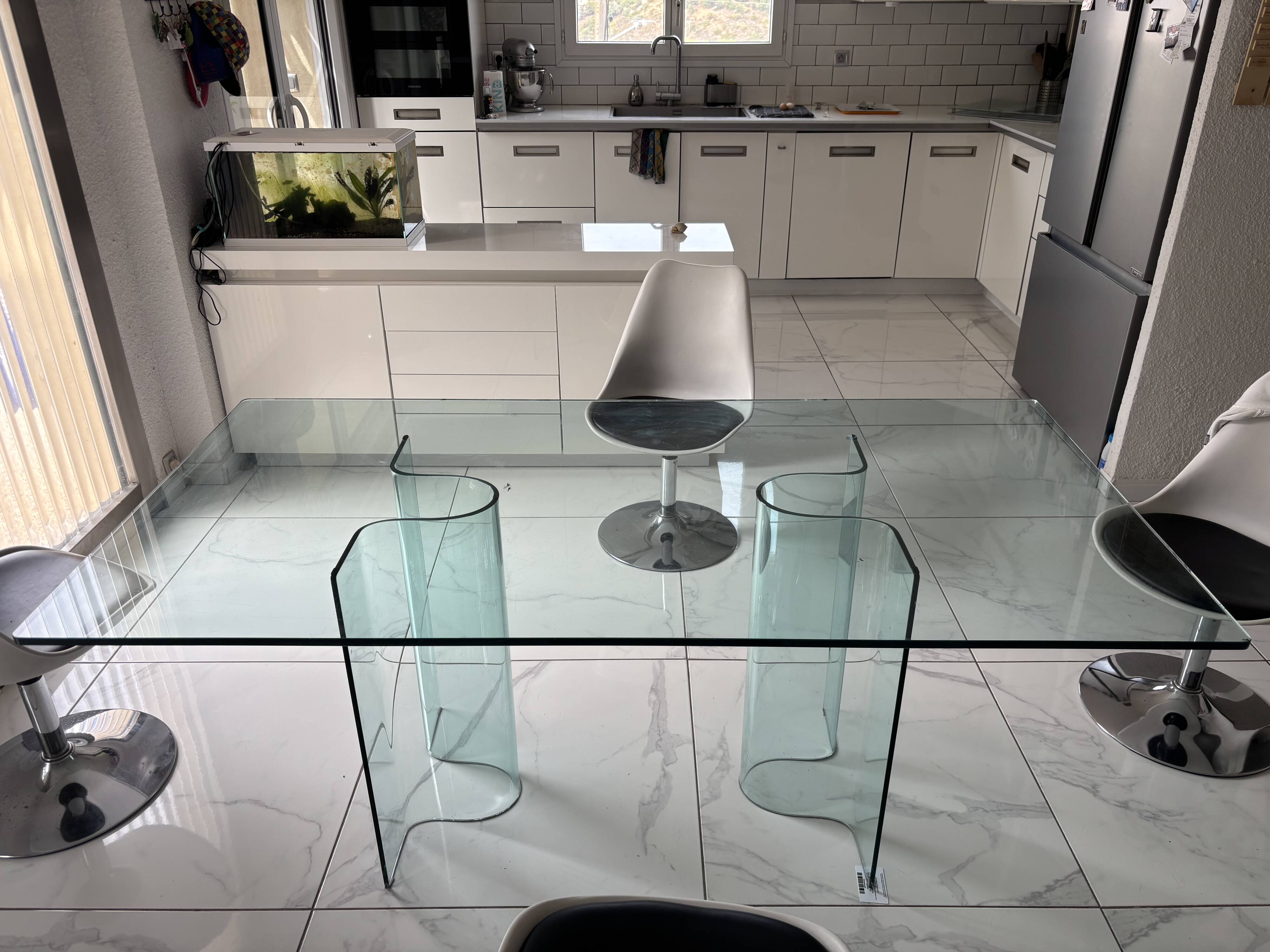 Curved glass dining table Fiam Italia