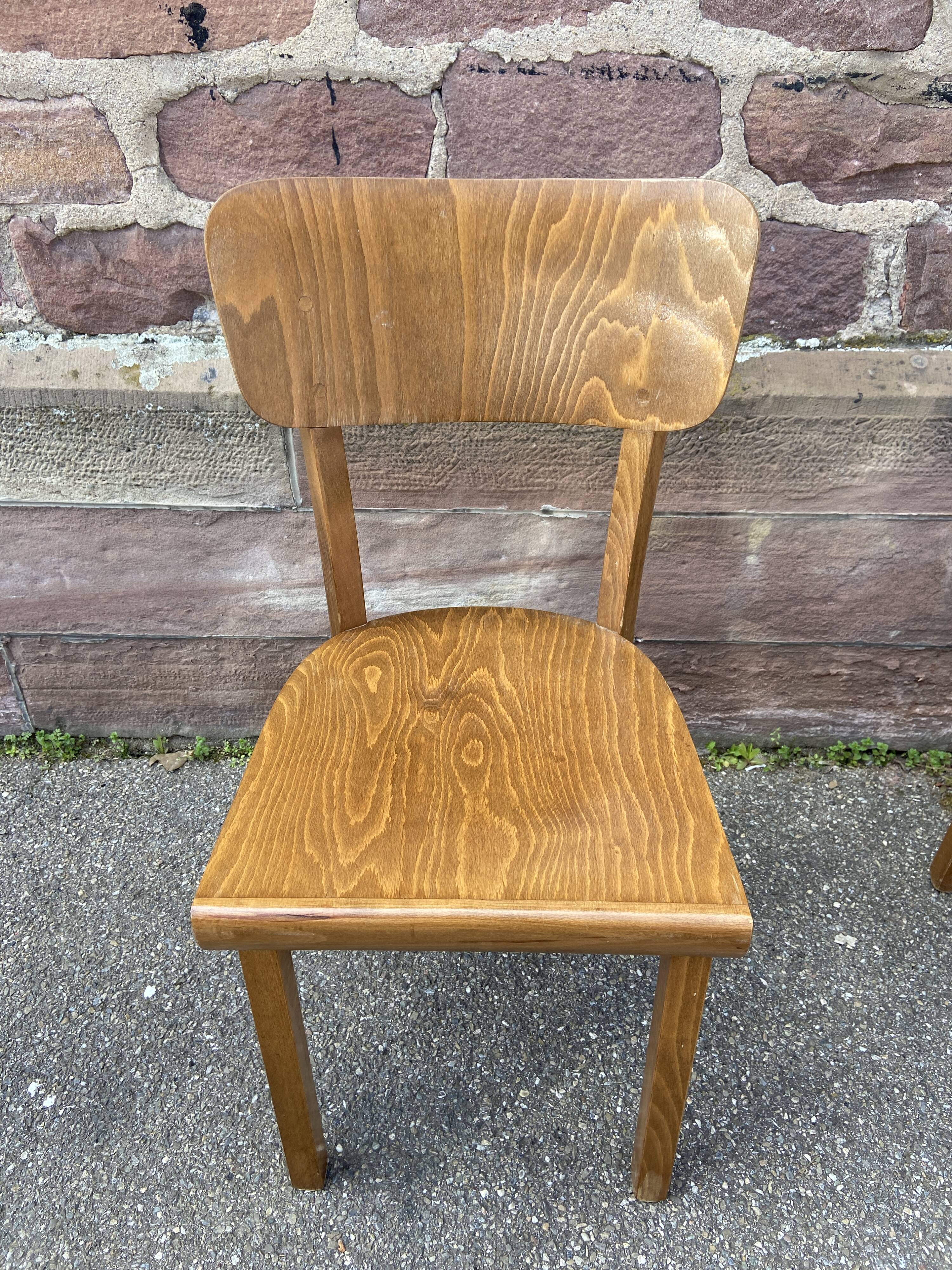 4 bistro chairs Curved wood Restaurant Paris bistro baumann 1970