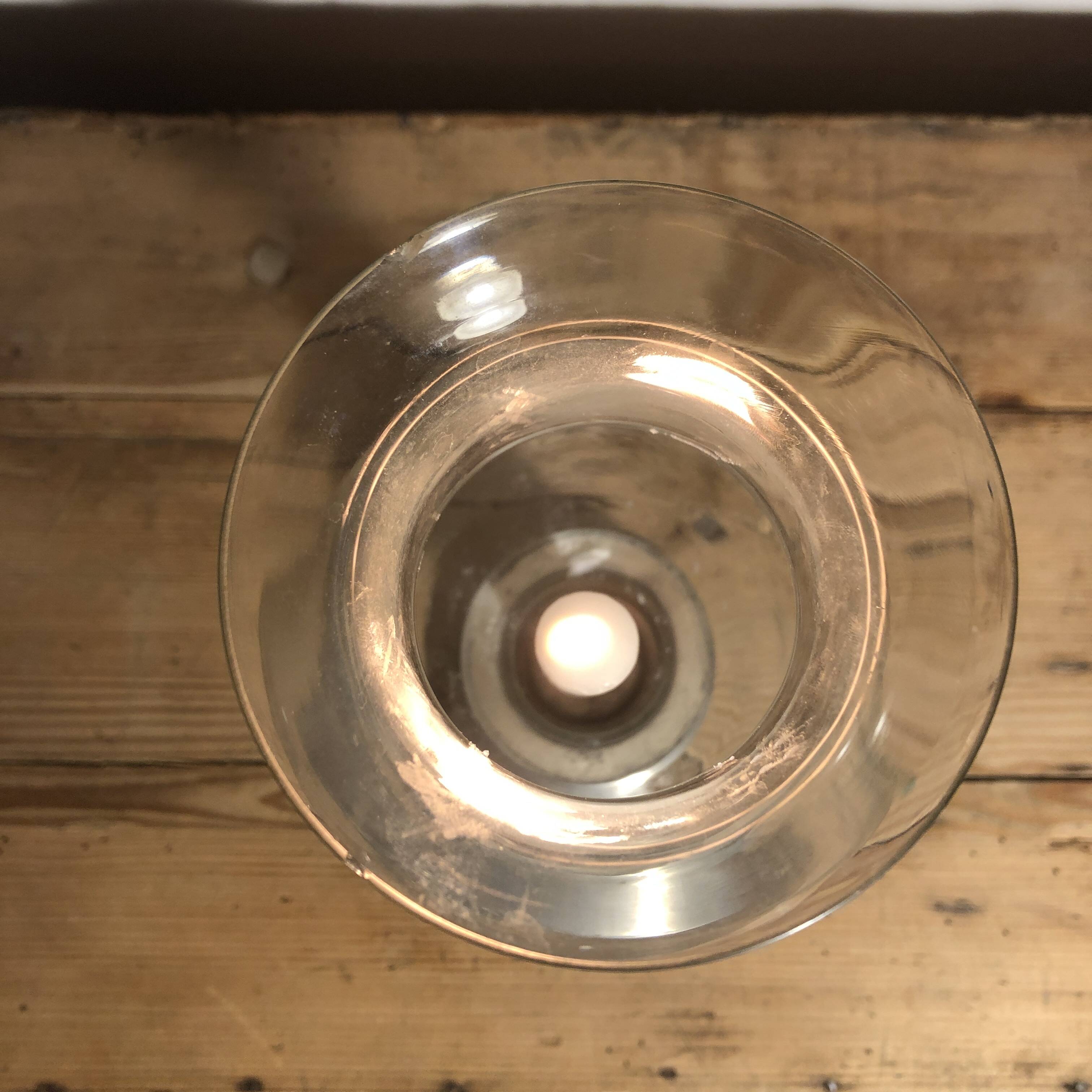 Tealight holder