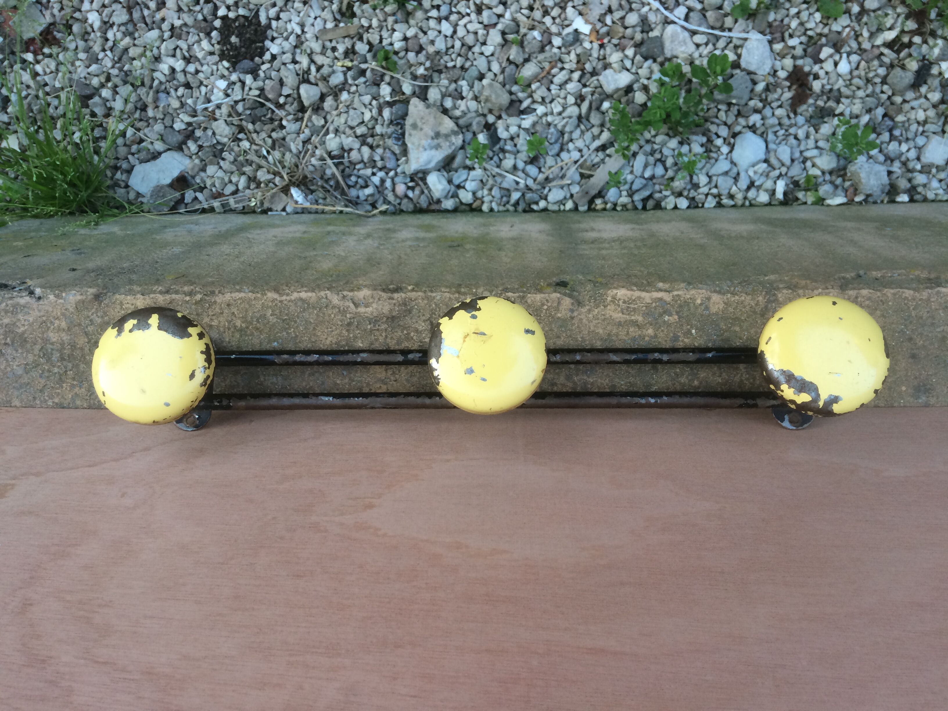 Coat holder with 3 racks