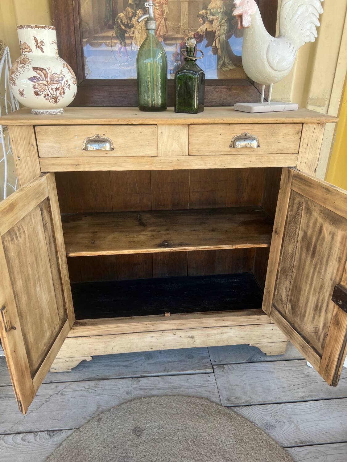 Parisian-style buffet