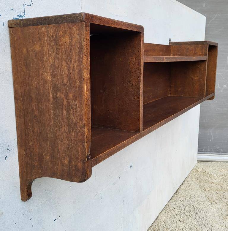 Etagère murale scandi-cosy 1950