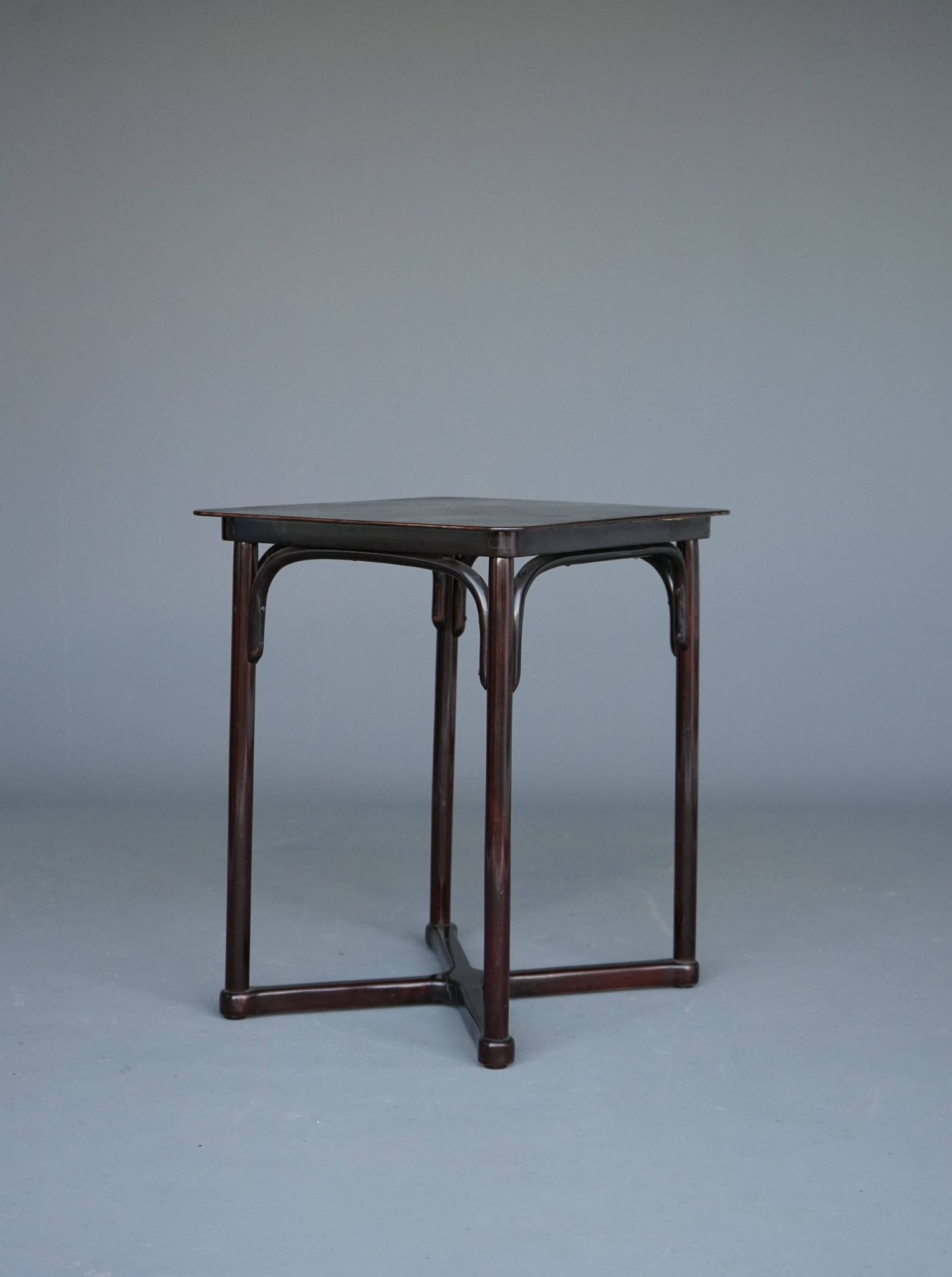 A small Art Nouveau side Table in beech by J&J Kohn, 1910