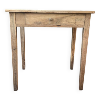Table d’appoint