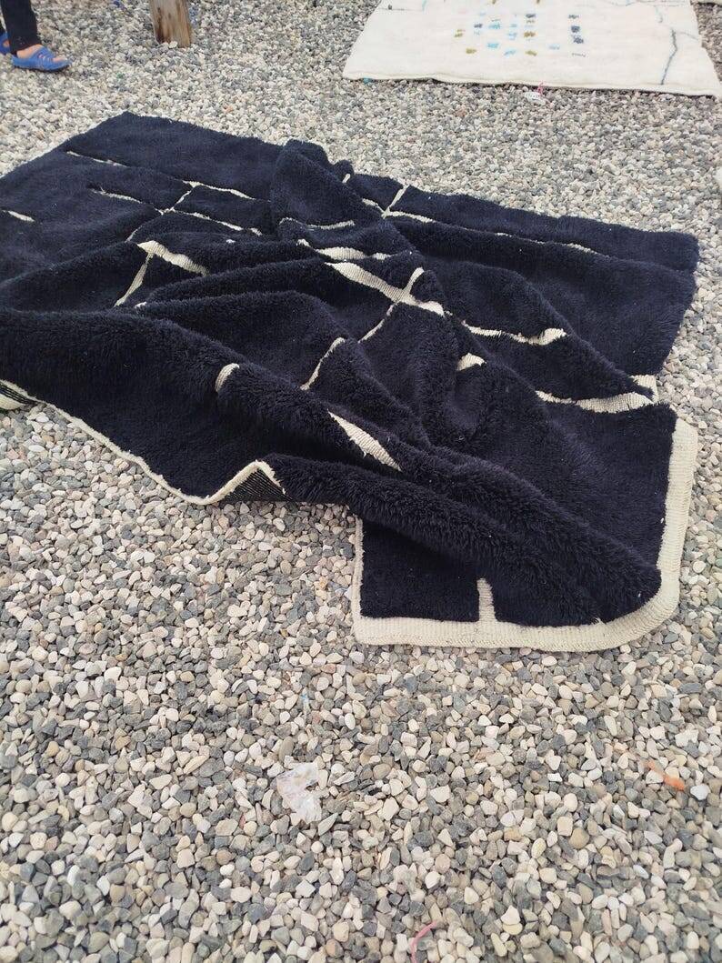 Tapis berbère marocain au charme naturel 250cmx200cm
