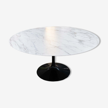 Table à manger par Eero Saarinen pour Knoll International