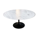 Dining table by Eero Saarinen for Knoll International