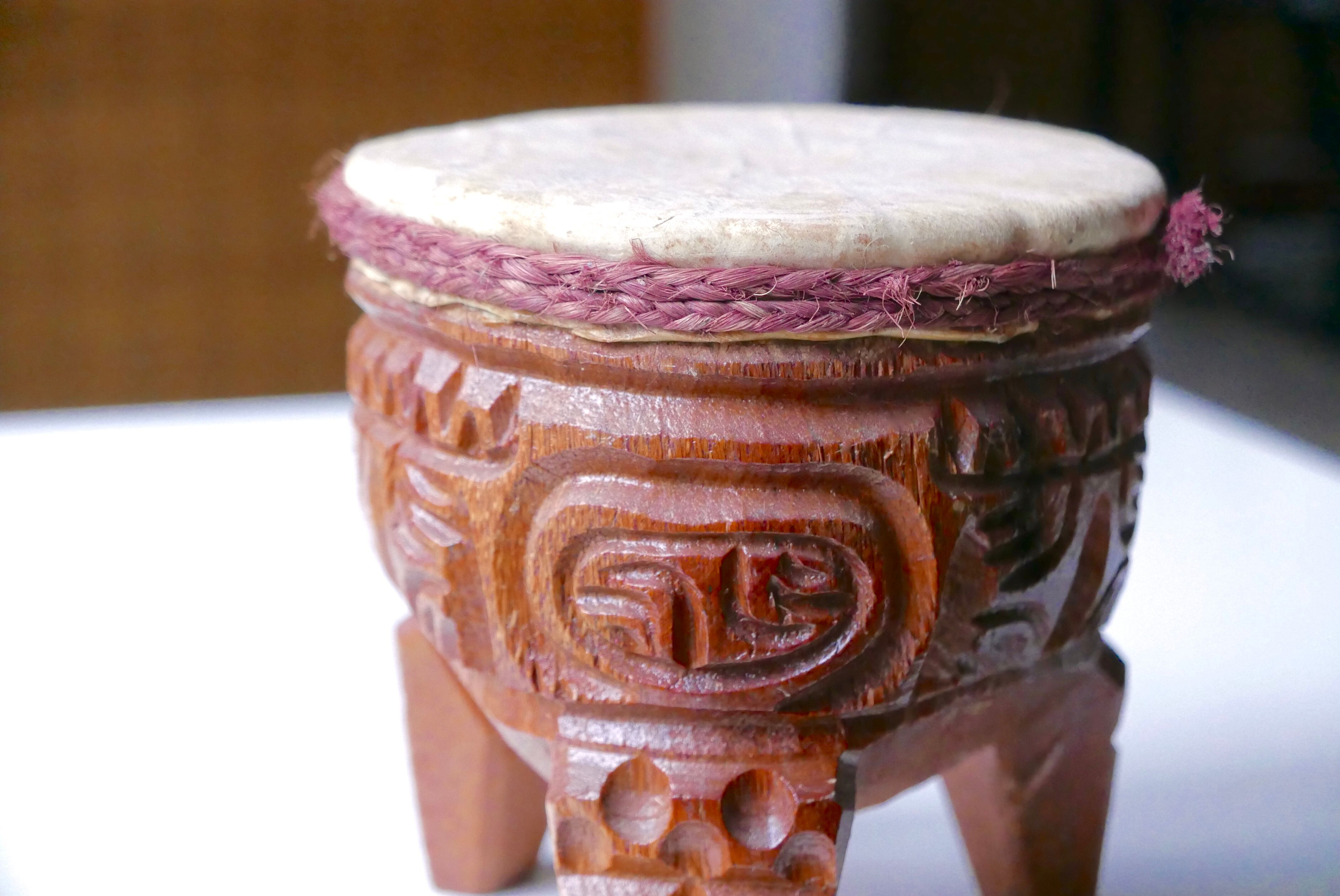 Tam tam Tiki carved wood, 70s