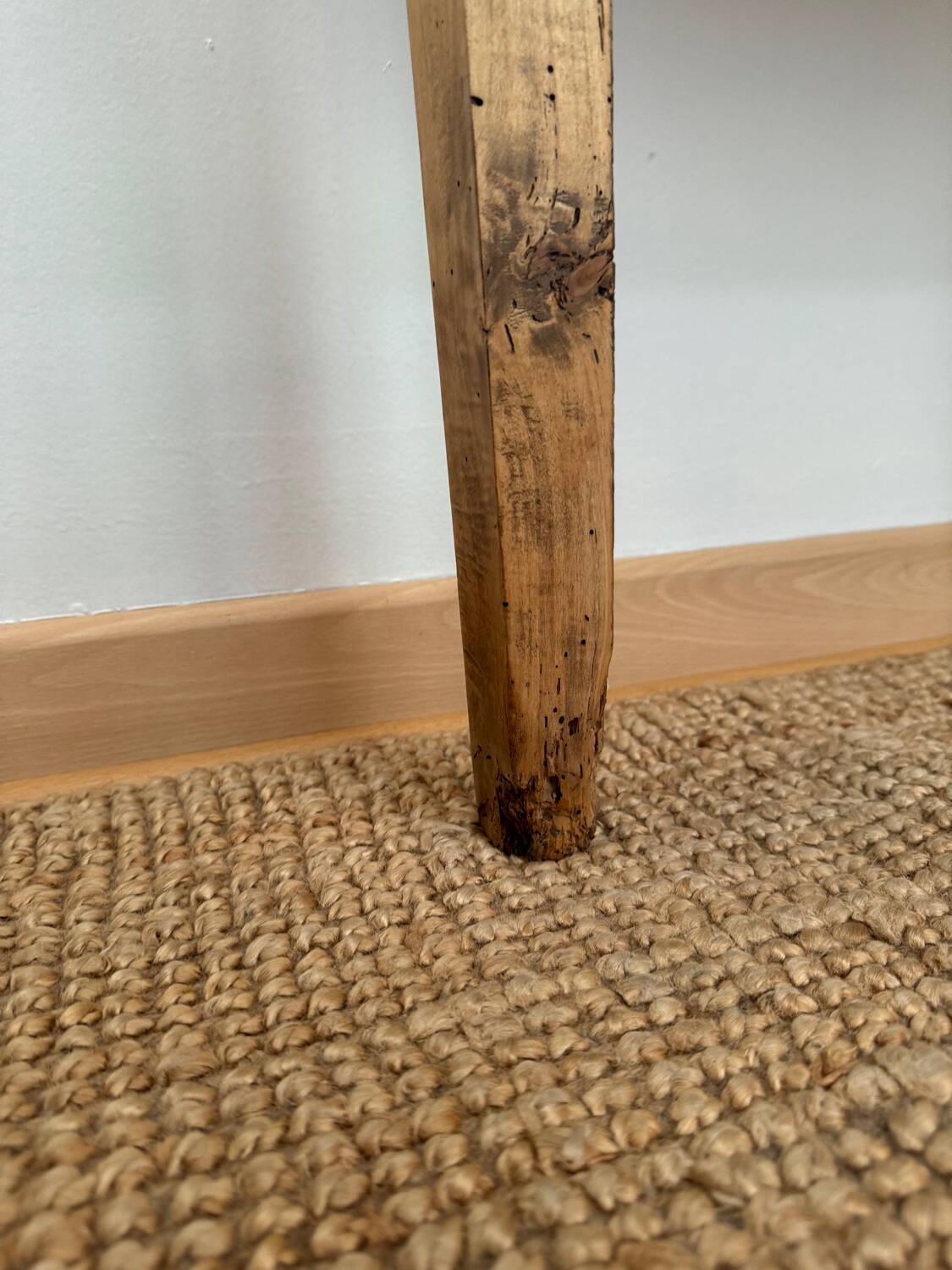 Solid wood console Mediterranean style