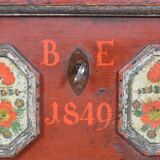 Coffre de mariage d'art populaire de 1849