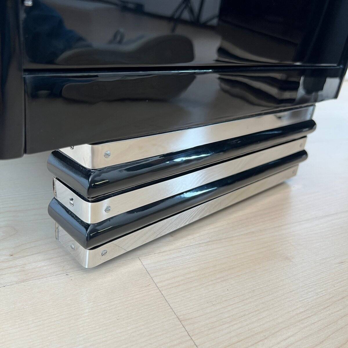 Art Deco Bedside Cabinets in Black Lacquer & Chrome, France, 1930, Set of 2