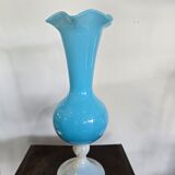Paire de vase en verre soufflé bleu opalin – H. 35 cm