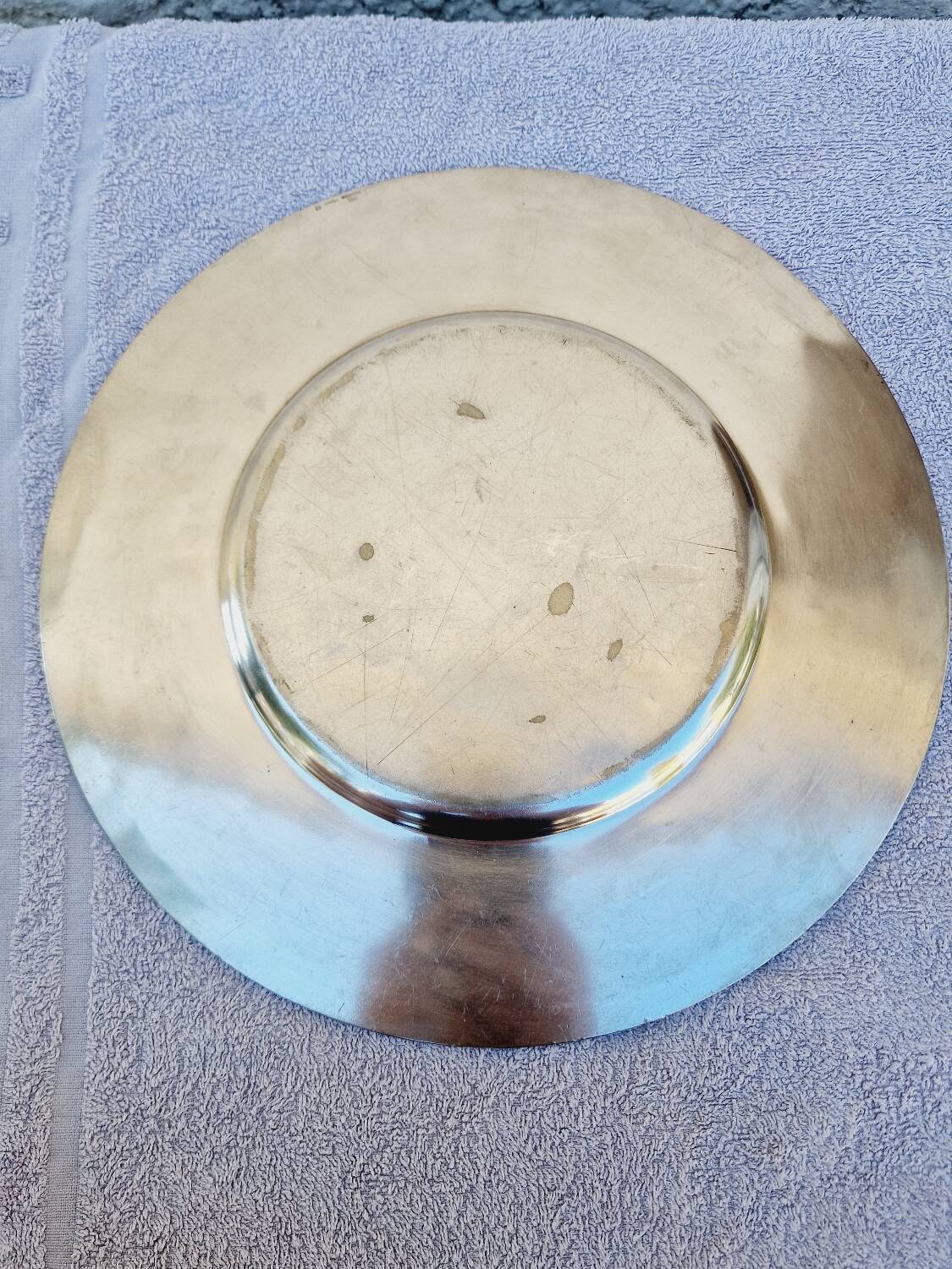 Christofle round tray in silver metal