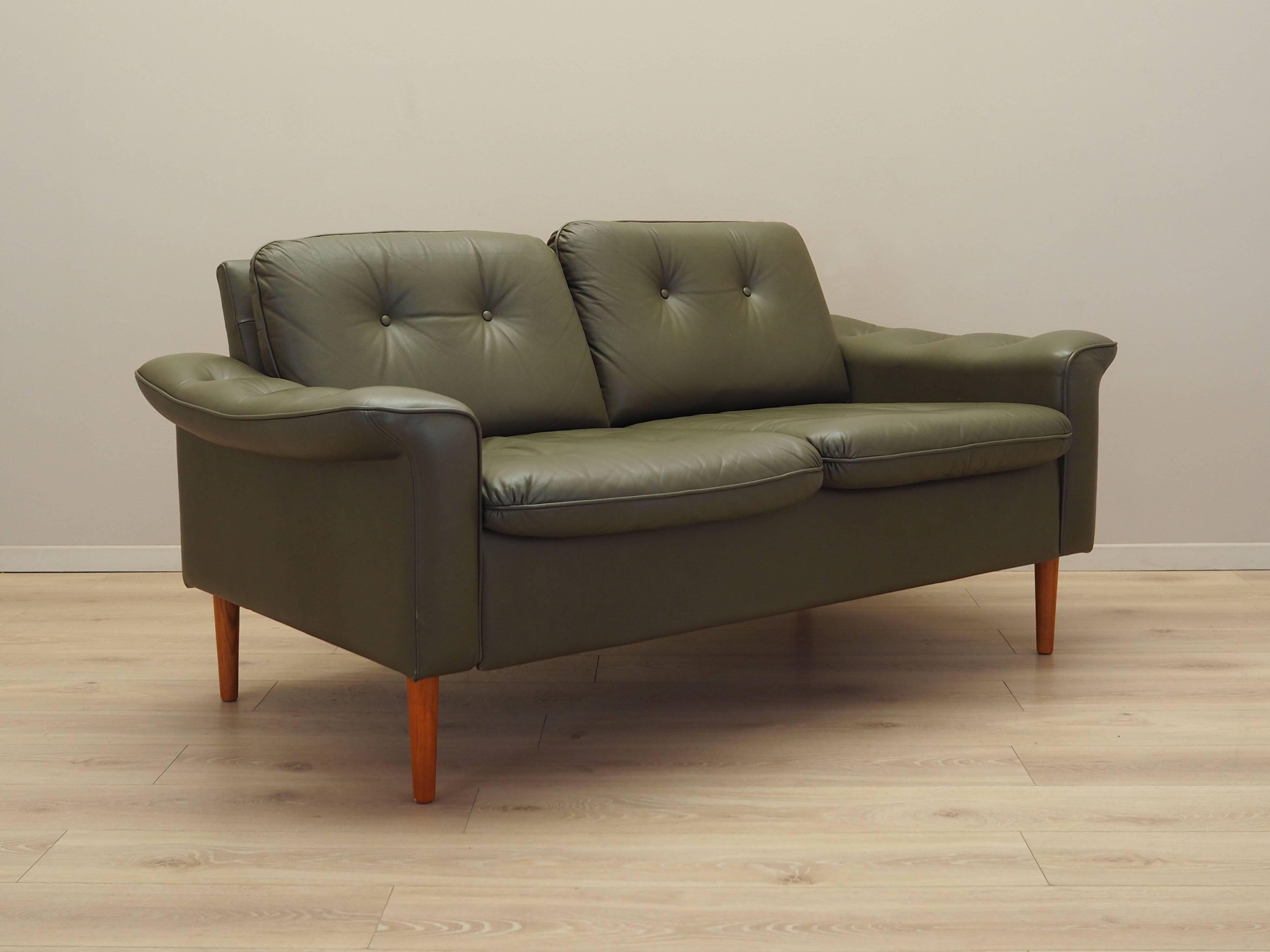 Canapé danois en cuir vert, années 1970